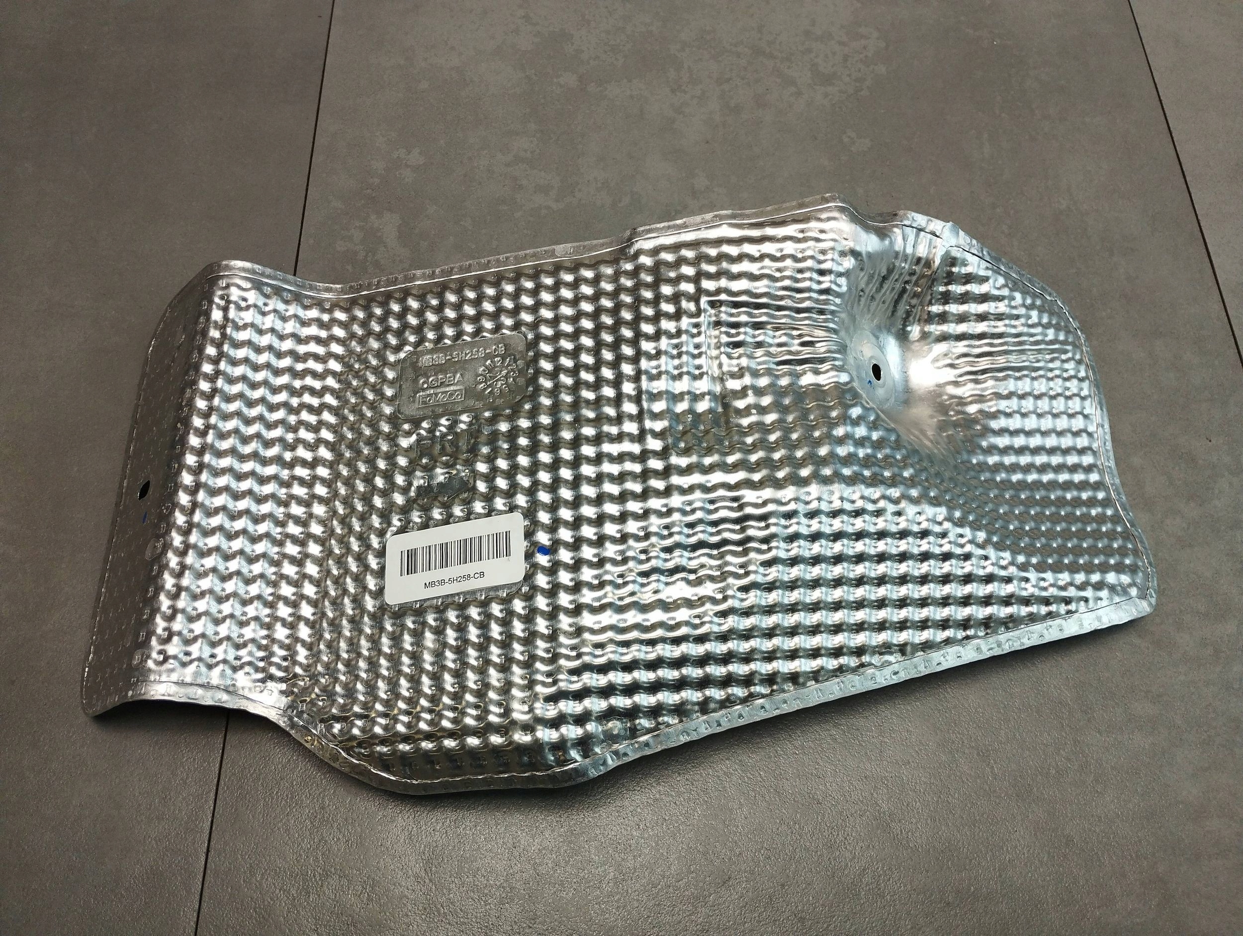 Volkswagen Amarok II Blende Abdeckung TERMICZNA MB3B5H258CB