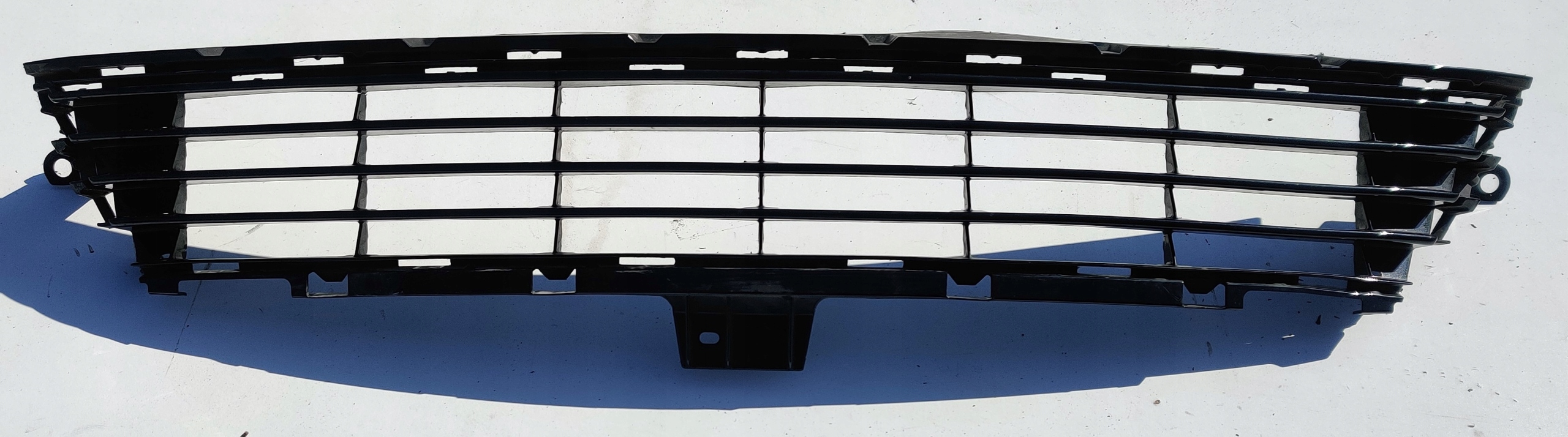 atrapa kratka zderzaka gril AURIS II LIFT 2015>