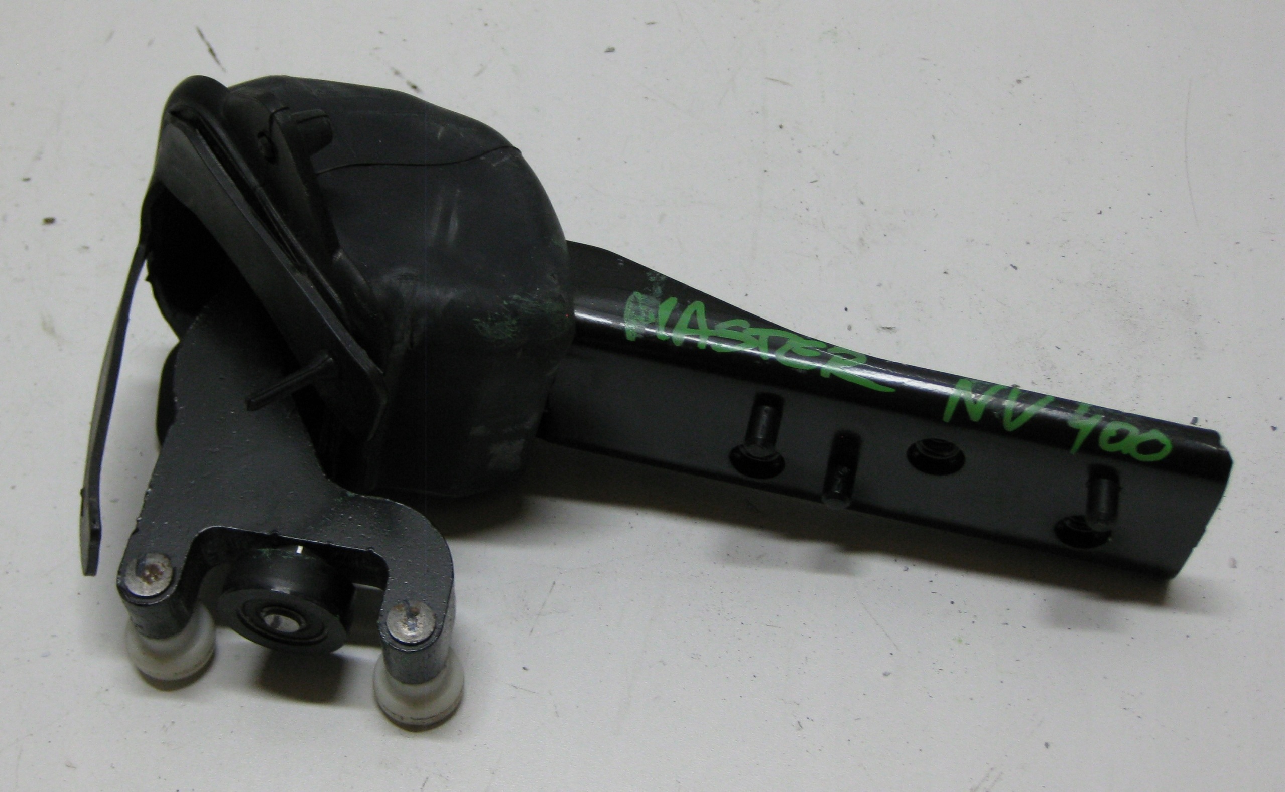 RENAULT MASTER III roll subframe central door of the sliding 777640623R