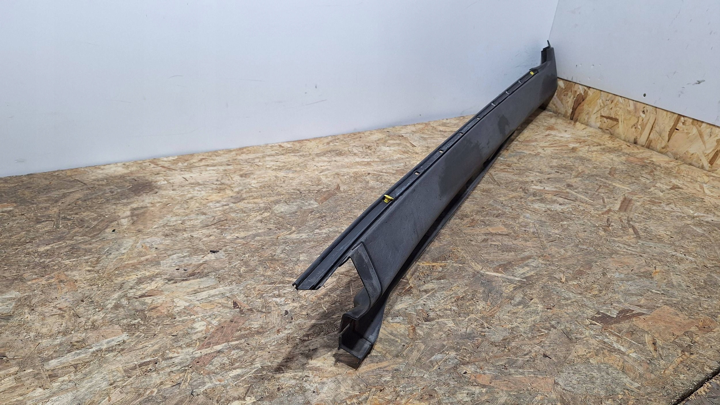 cap threshold moulding threshold left VOLVO XC90 and 02- 30655189