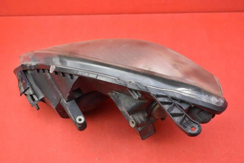 REFLEKTOR right light front EU 24451053RH OPEL ZAFIRA B 05-10