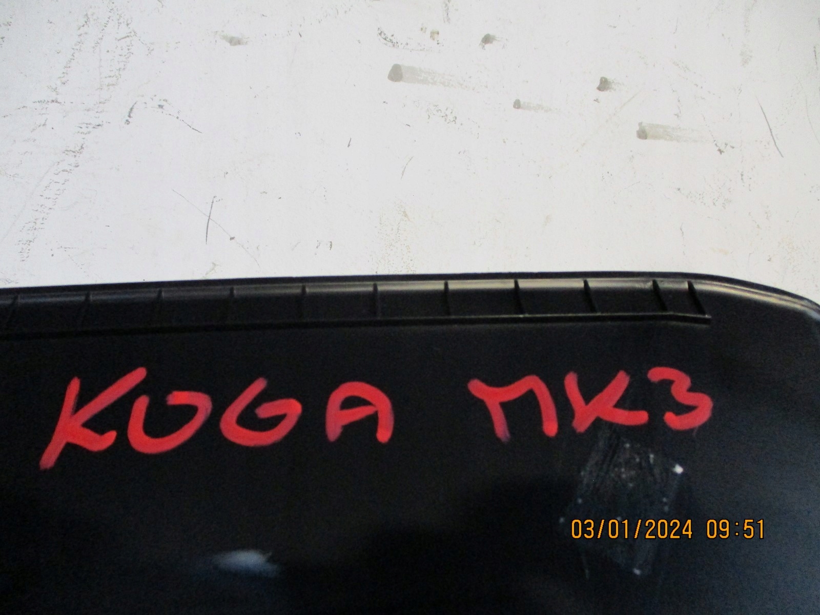 BOÎTE A GANT PASSAGER FORD KUGA MK3
