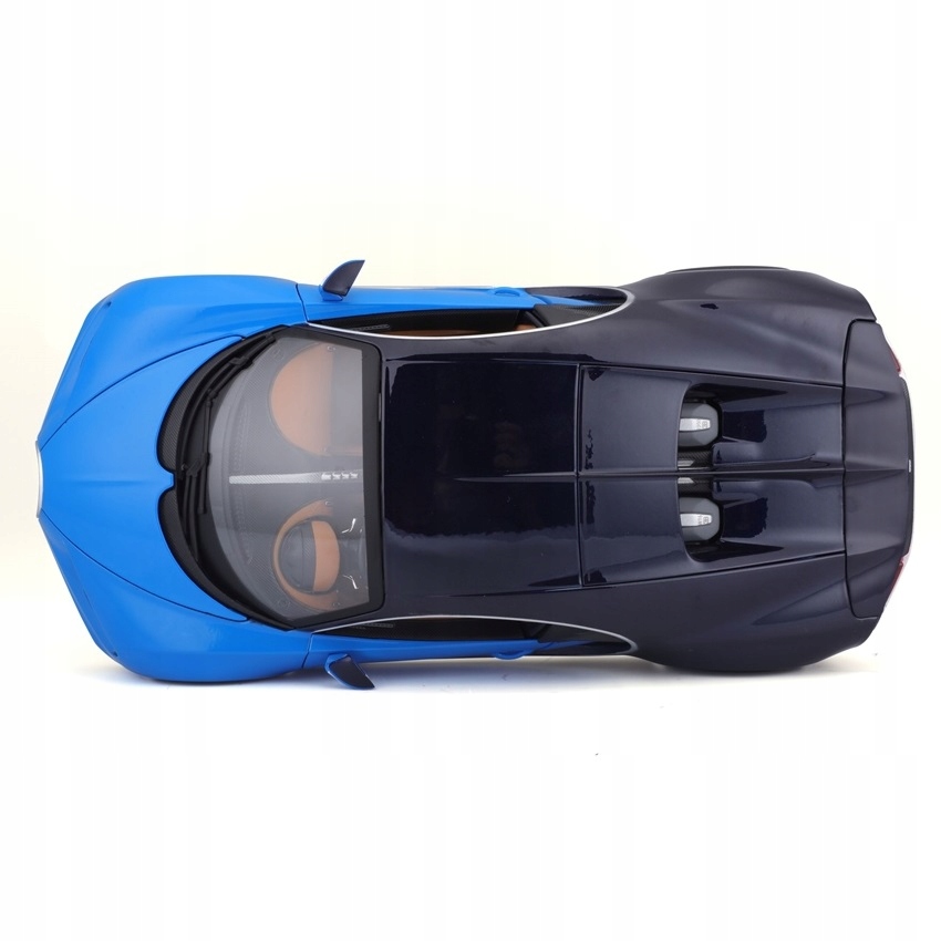 Bugatti Chiron 1:18 model Bburago 18-11040 nieb. Skala 1:18