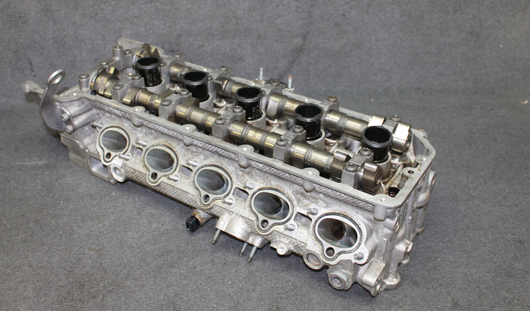 BMW E60 E63 M5 M6 S85B50A V10 5.0i 507KM TESTATA Motore CYL.1-5 7833877