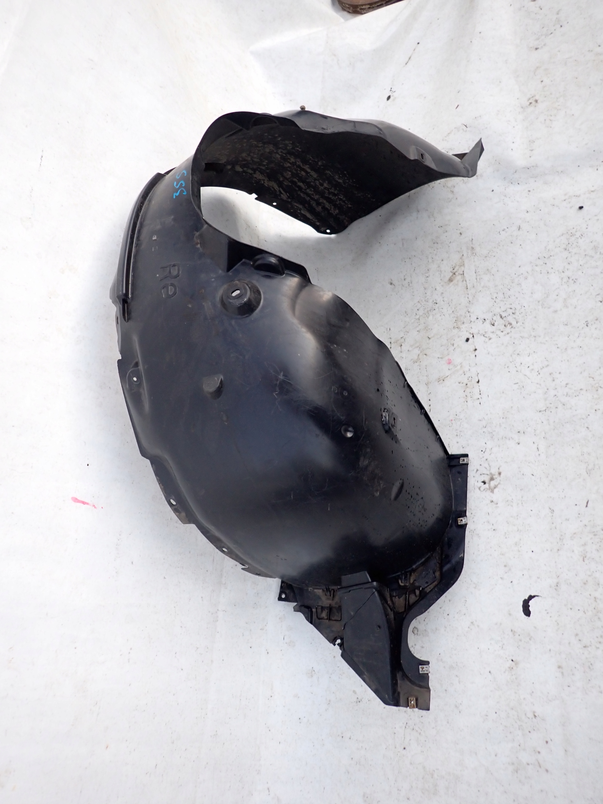 SKODA KAMIQ 19- mudguard right front front