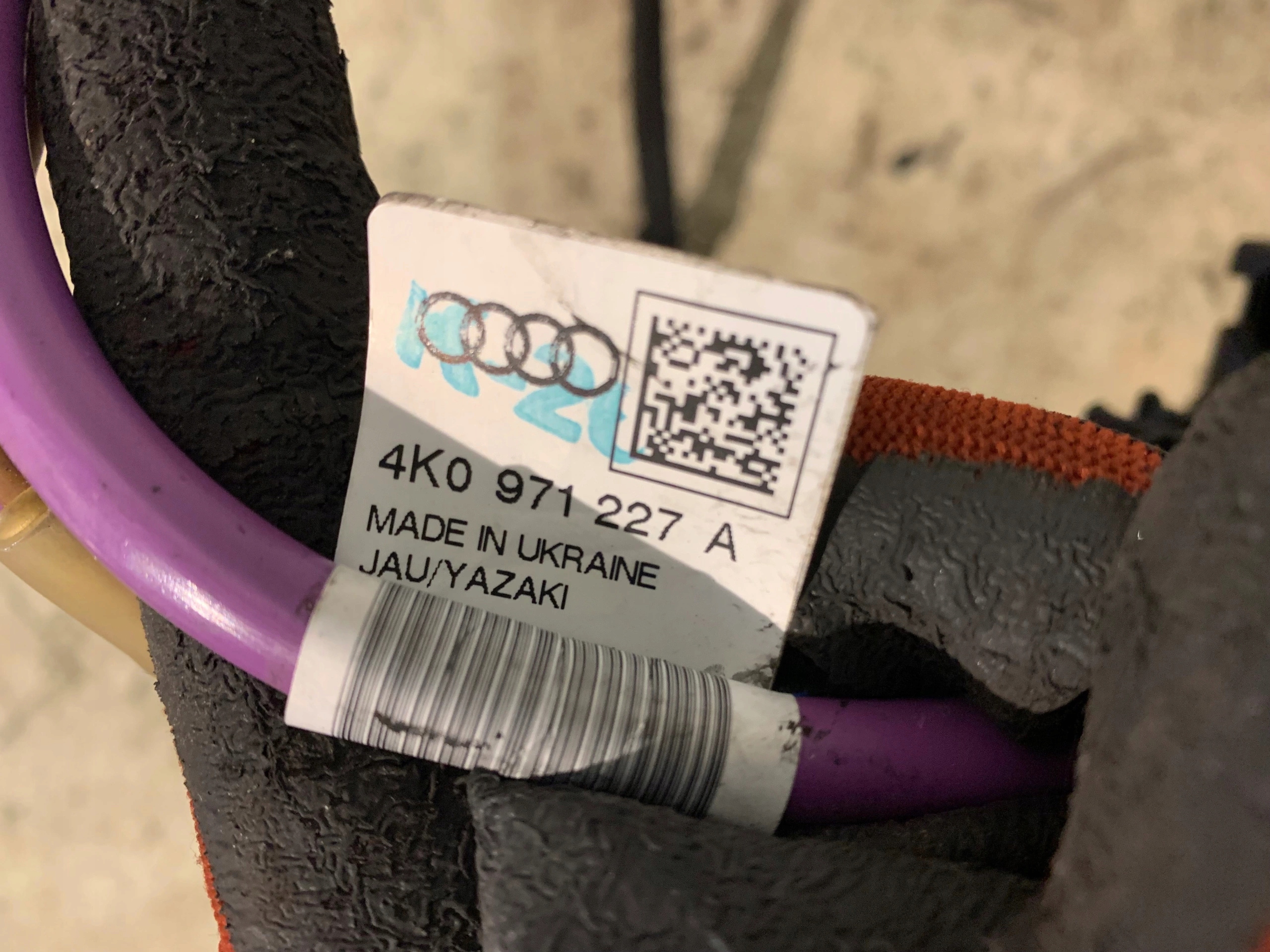 патрубок Audi A6 C8 A7 4K0907334