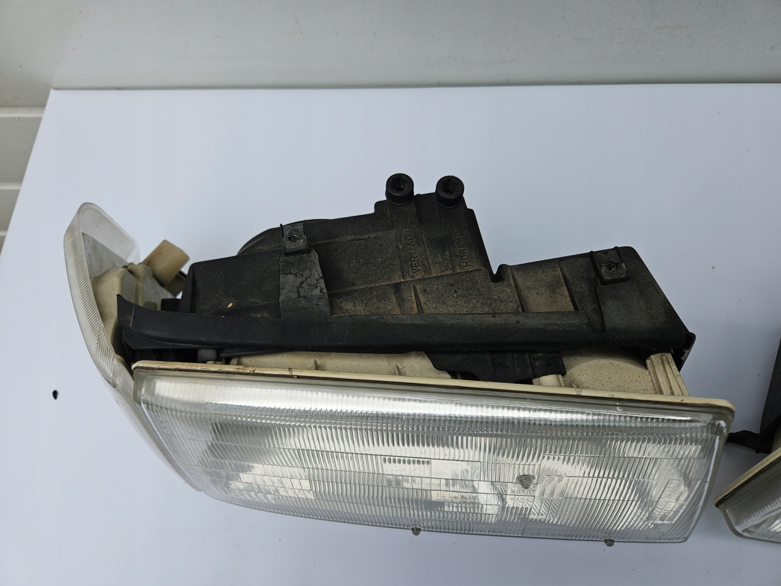 light left right KOMPLET AUDI V8 D11 441 USA