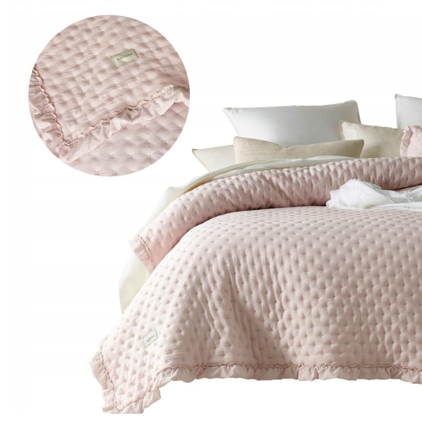 Narzuta Na Łóżko 220x240 Pikowana Molly pudrowa Z Falbaną Pikowana Kapa Koc