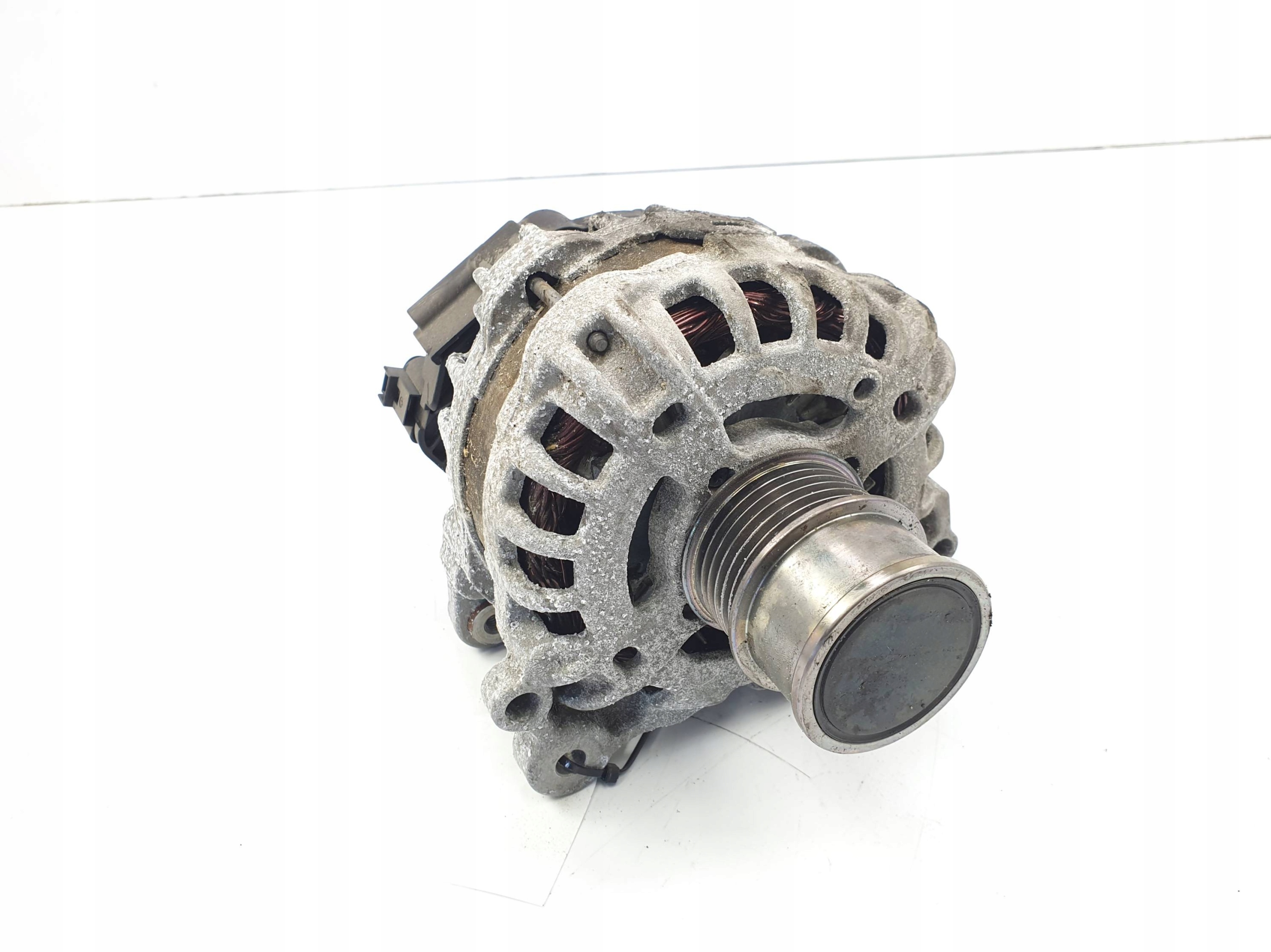 ALTERNATOR 04E903015A SKODA RAPID