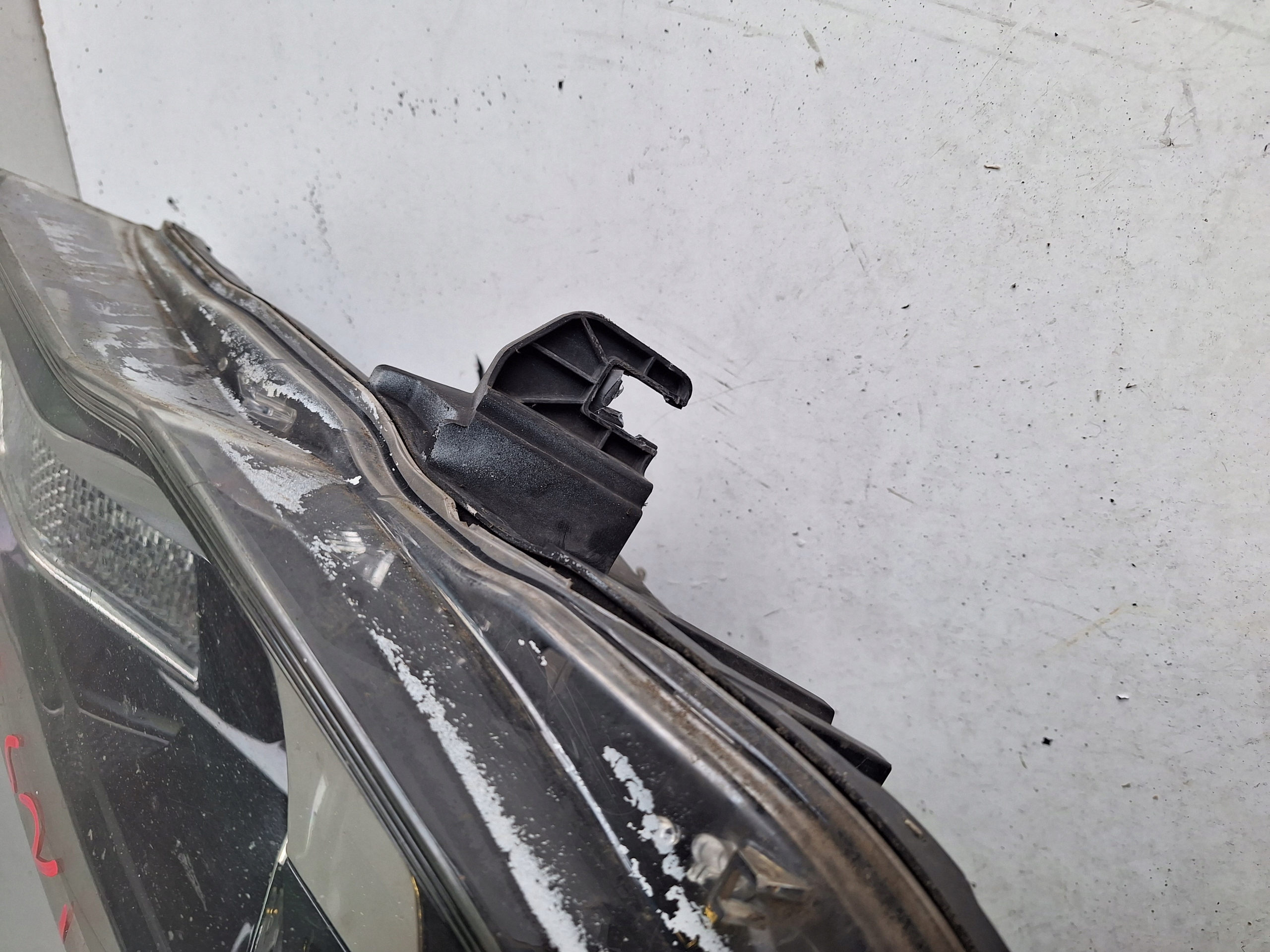 OPEL INSIGNIA A LIFT 13-17 light right + LED UK