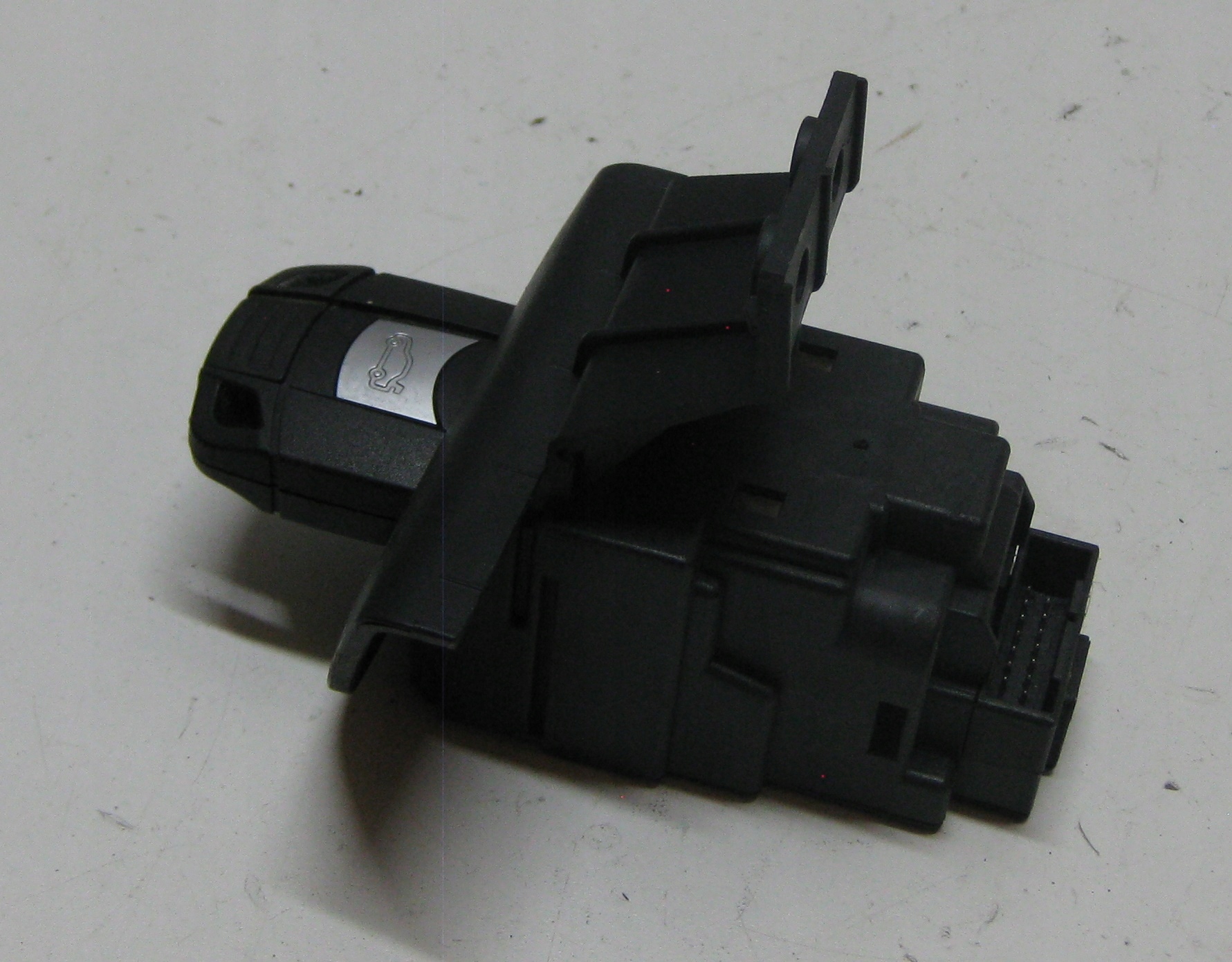 BMW E87 08R ignition adapter player KLUCZYKA + key 108625