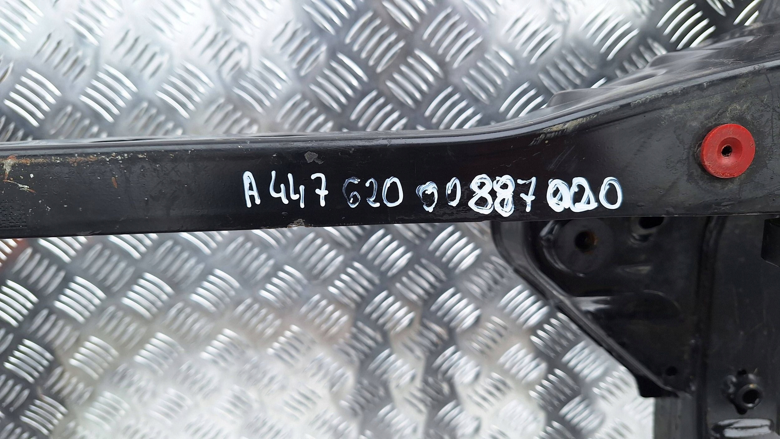 axle beam subframe axle beam front A4476200088 MERCEDES VITO V-KLASA W447