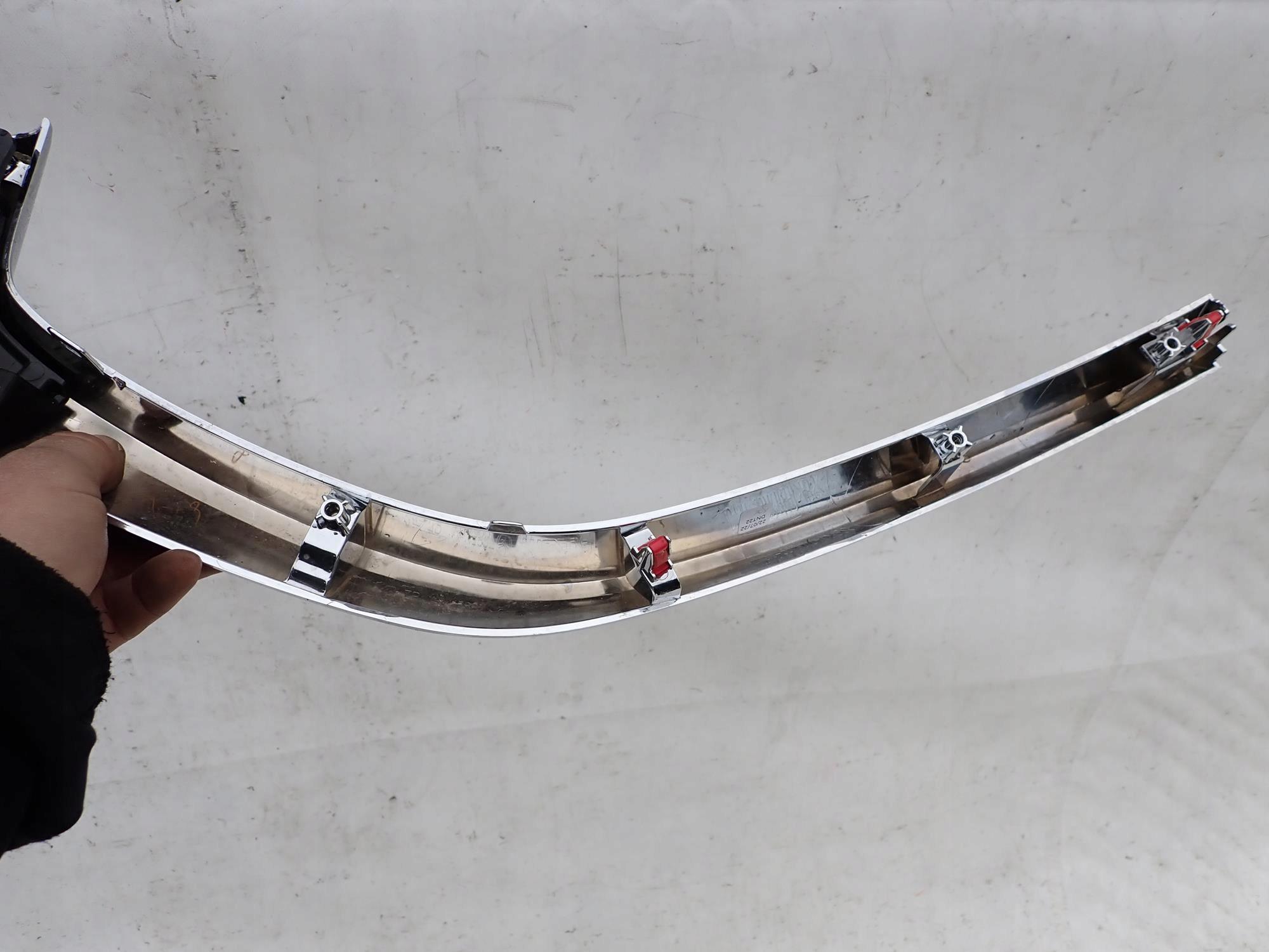 MAZDA 2 III LIFT 19-> moulding CHROM GRILLA left