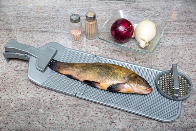 

Deska Składana Do Skrobania Ryb Skrobaczka