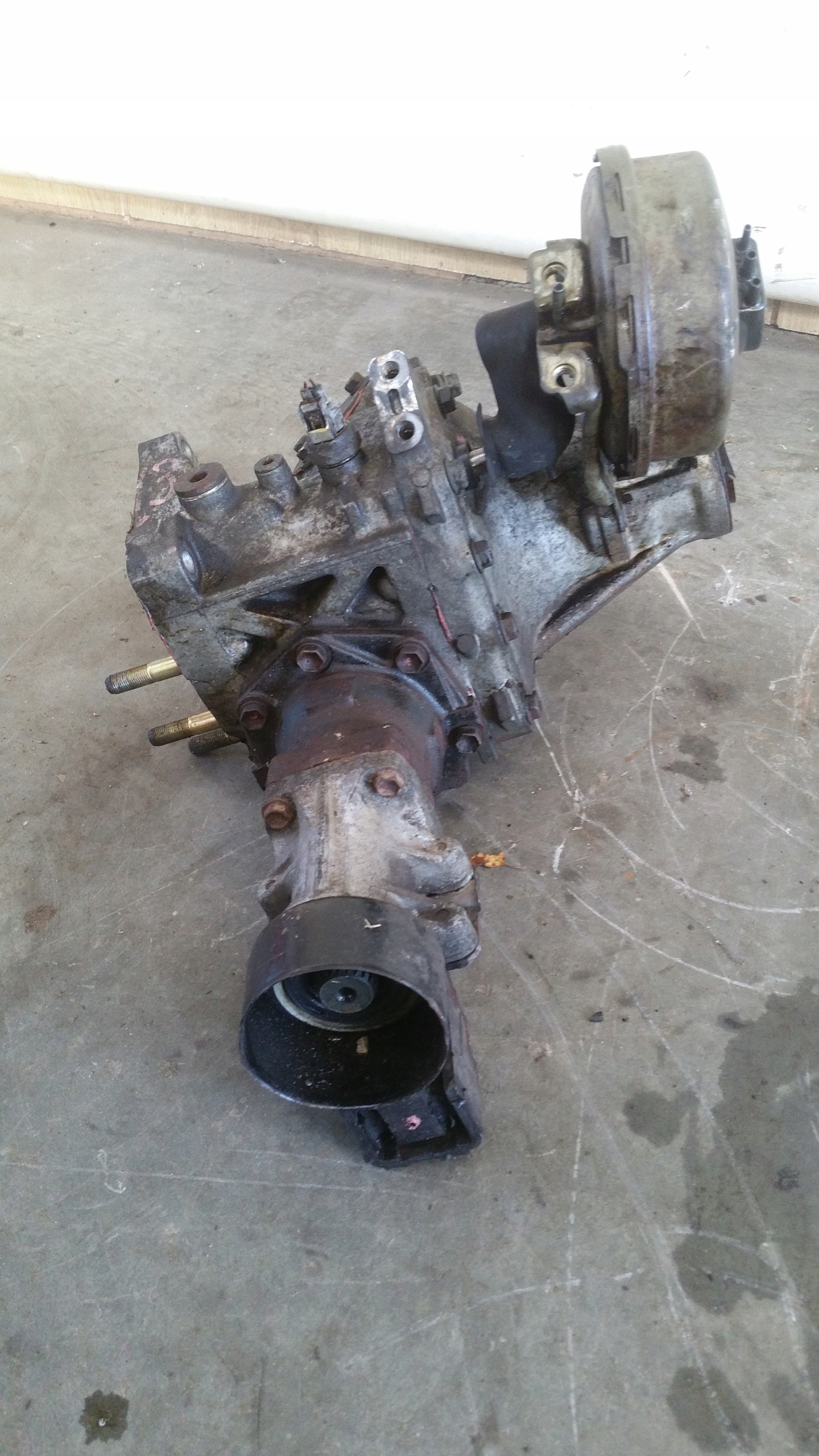 Reduktor 2,0i 3611612010 Toyota RAV4
