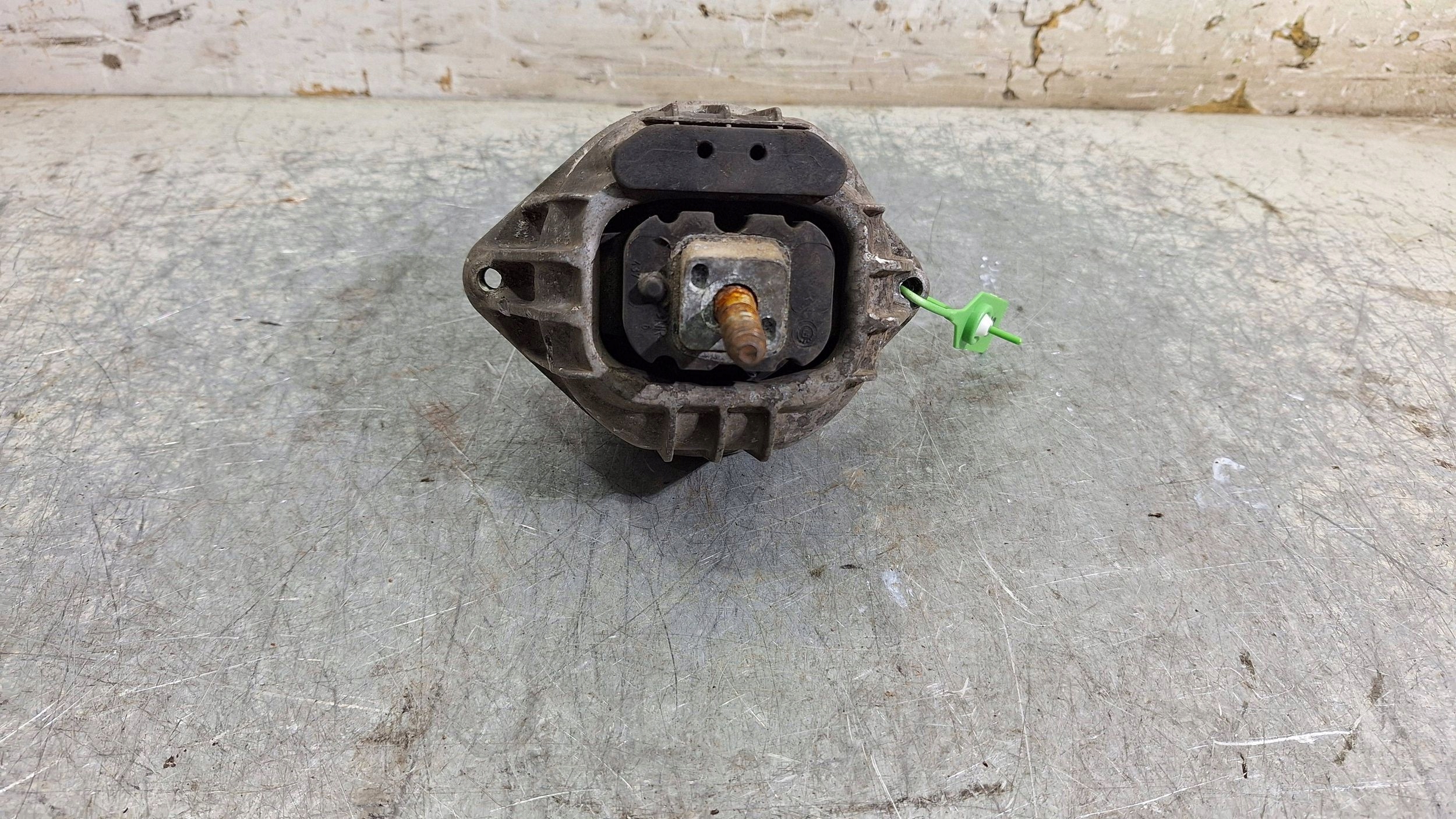 Supporti motore usato Destro 13981112 BMW E81 E84 E87 E90 E91 E93 N53B30A