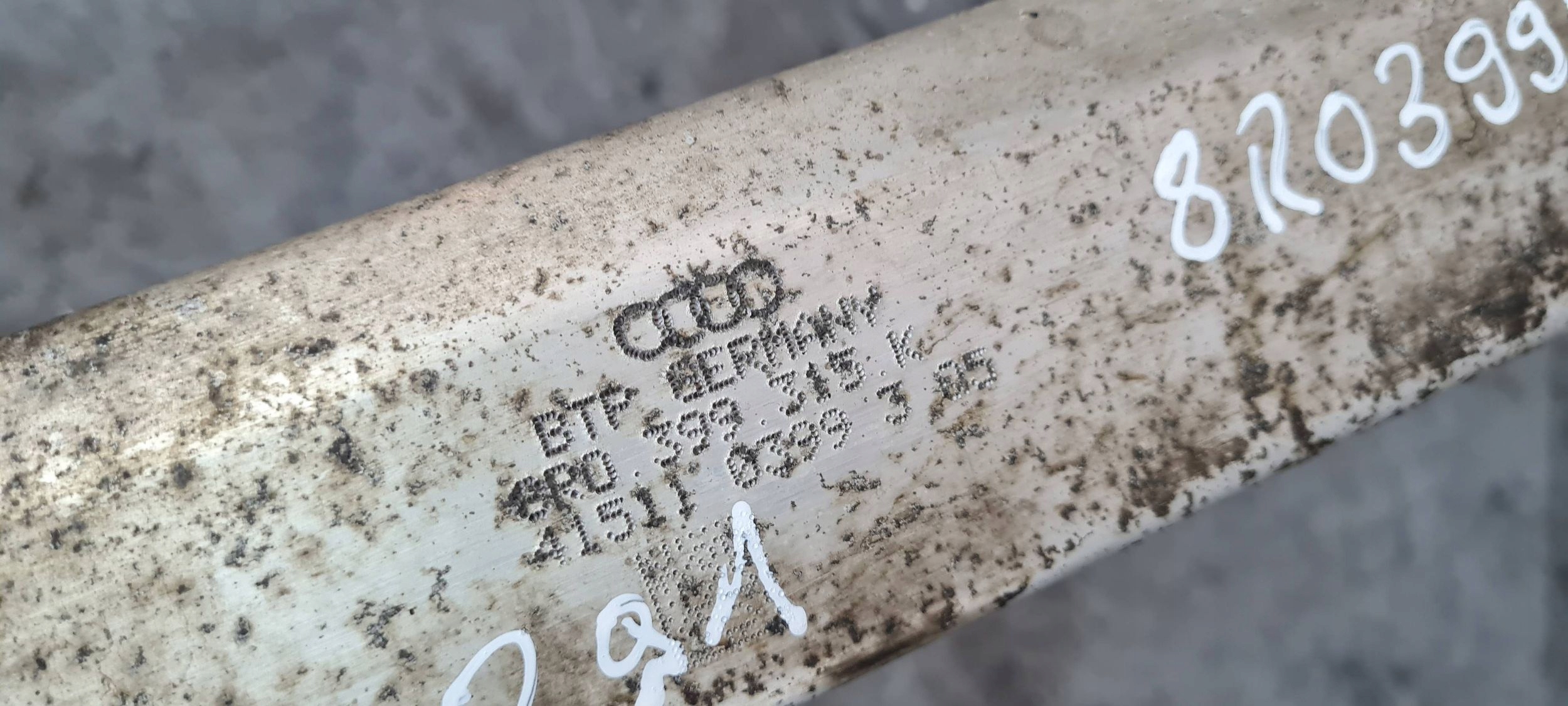 Q5 8R axle beam subframe sider axle beam front front LAWA 8R0399315K