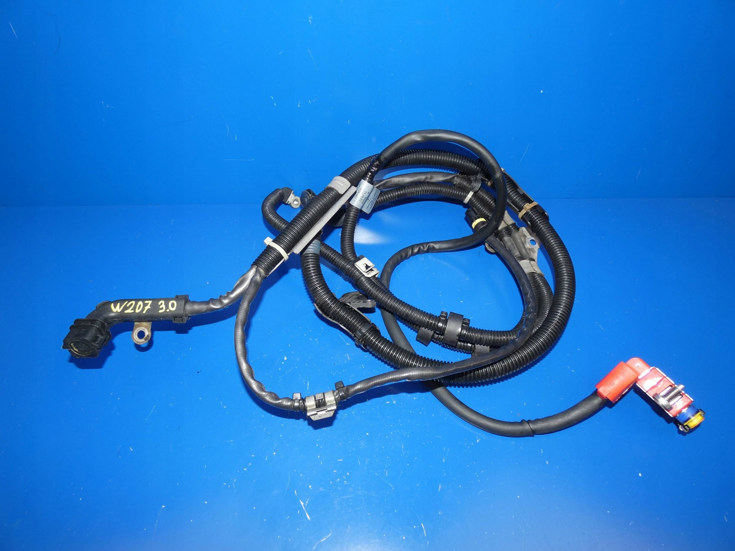 MERCEDES E KLASA W207 terminal cable battery