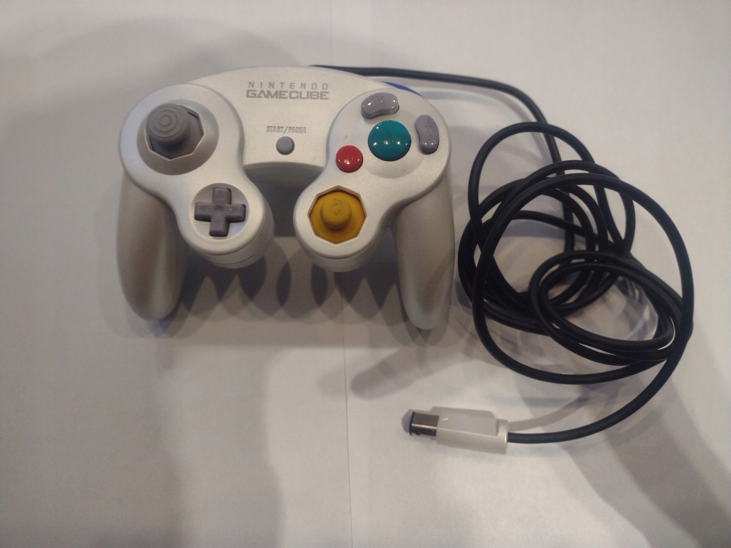 Pad Hori do konsoli Nintendo GameCube