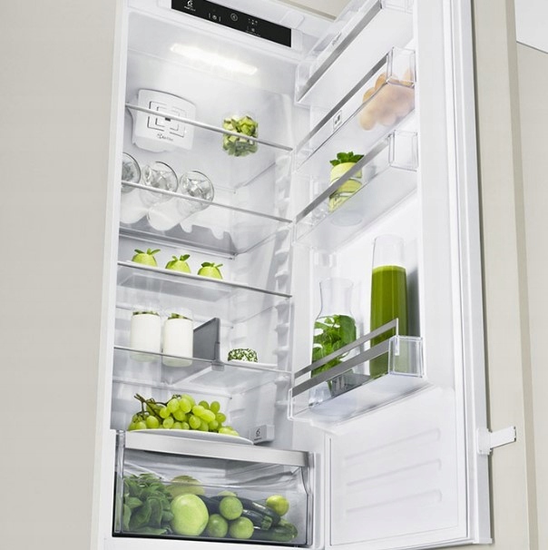 Lodówka Whirlpool ART65011 274L LessFrost FreshBox Marka Whirlpool