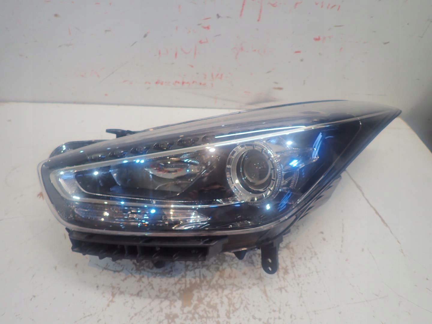 light front left HYUNDAI I40 LIFT 2014- XENON