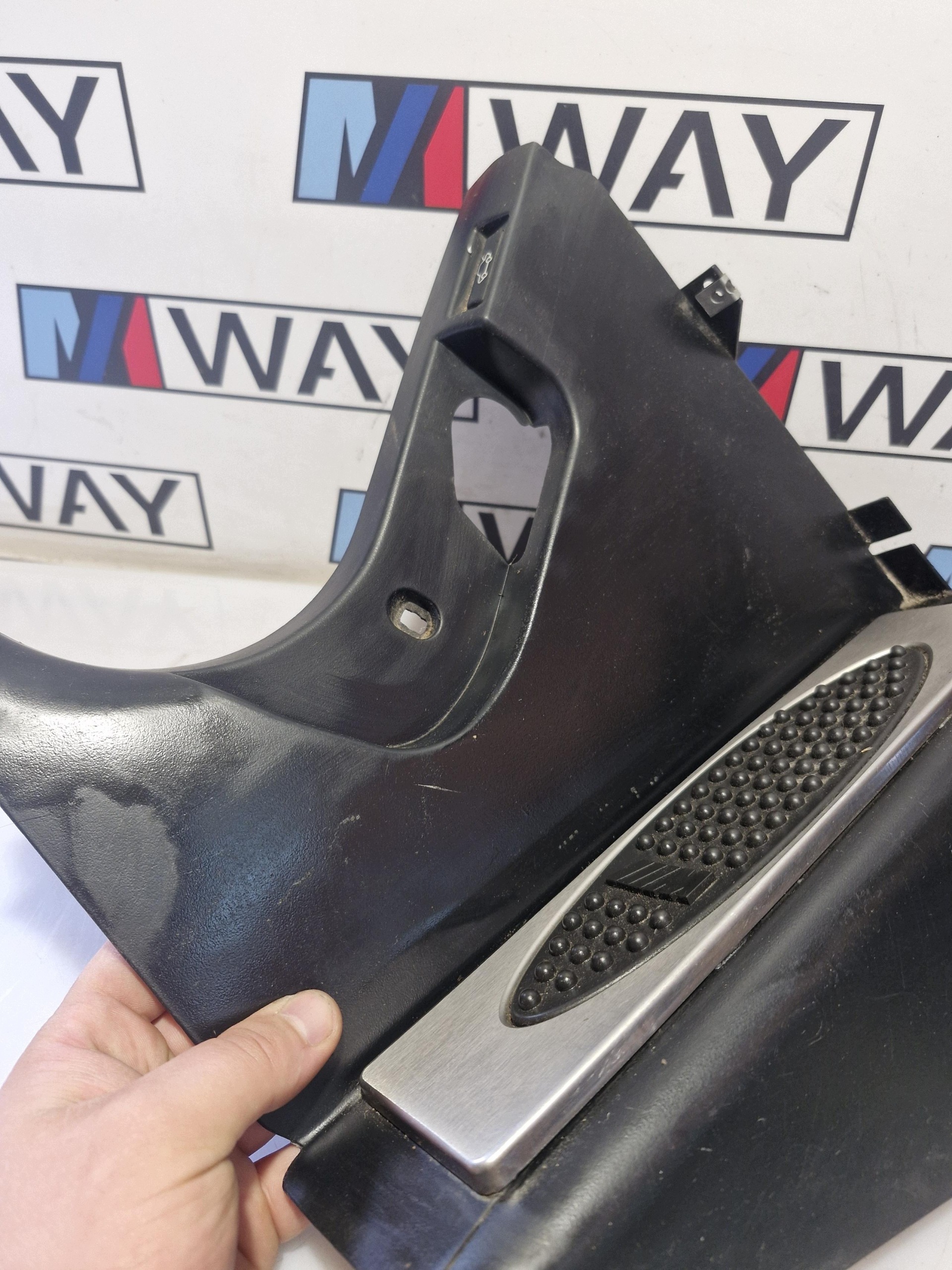 8159517 BMW E39 PODSTOPNICA m-packet Originale
