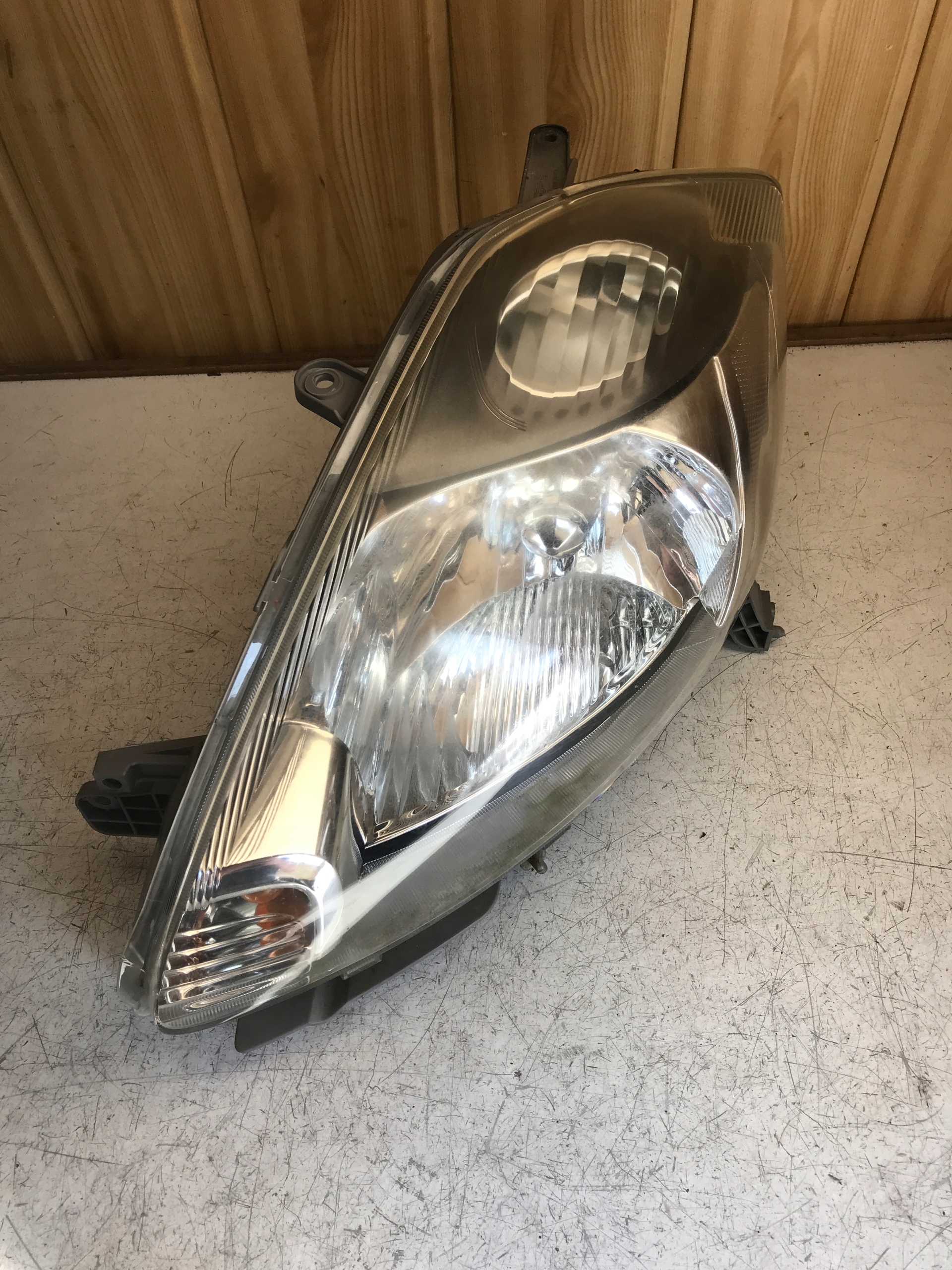 light left front DAIHATSU SIORION II EUROPA
