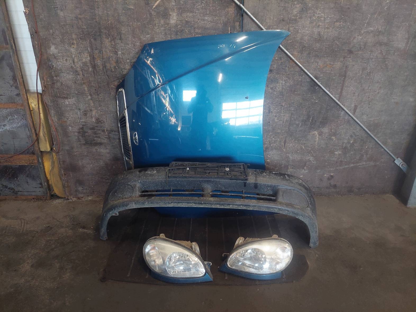 kompletan prednji dio hauba branik far DAEWOO LANOS i
