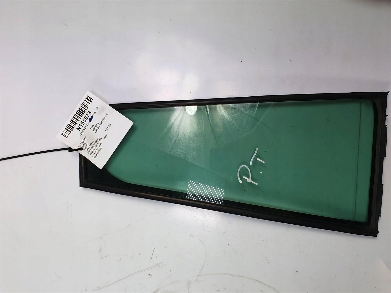 2008r - ЗАДНЄ ПРАВЕ СКЛО TOYOTA LAND CRUISER 200