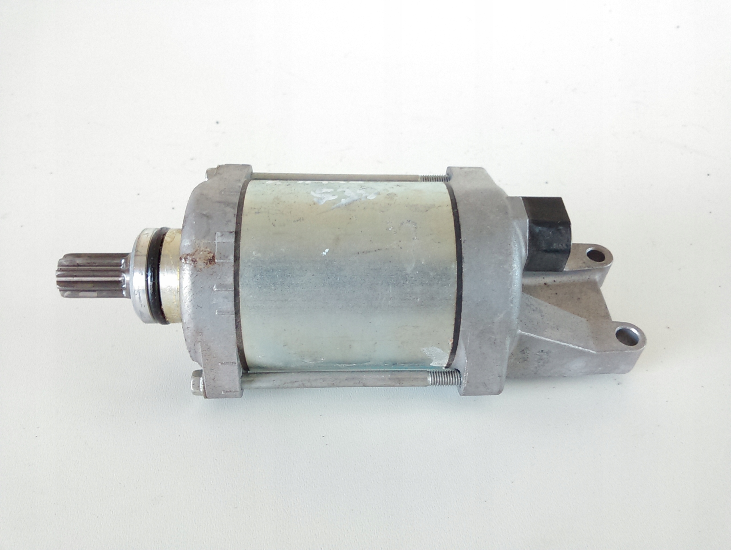 123453325 - Yamaha T MAX 530 стартер