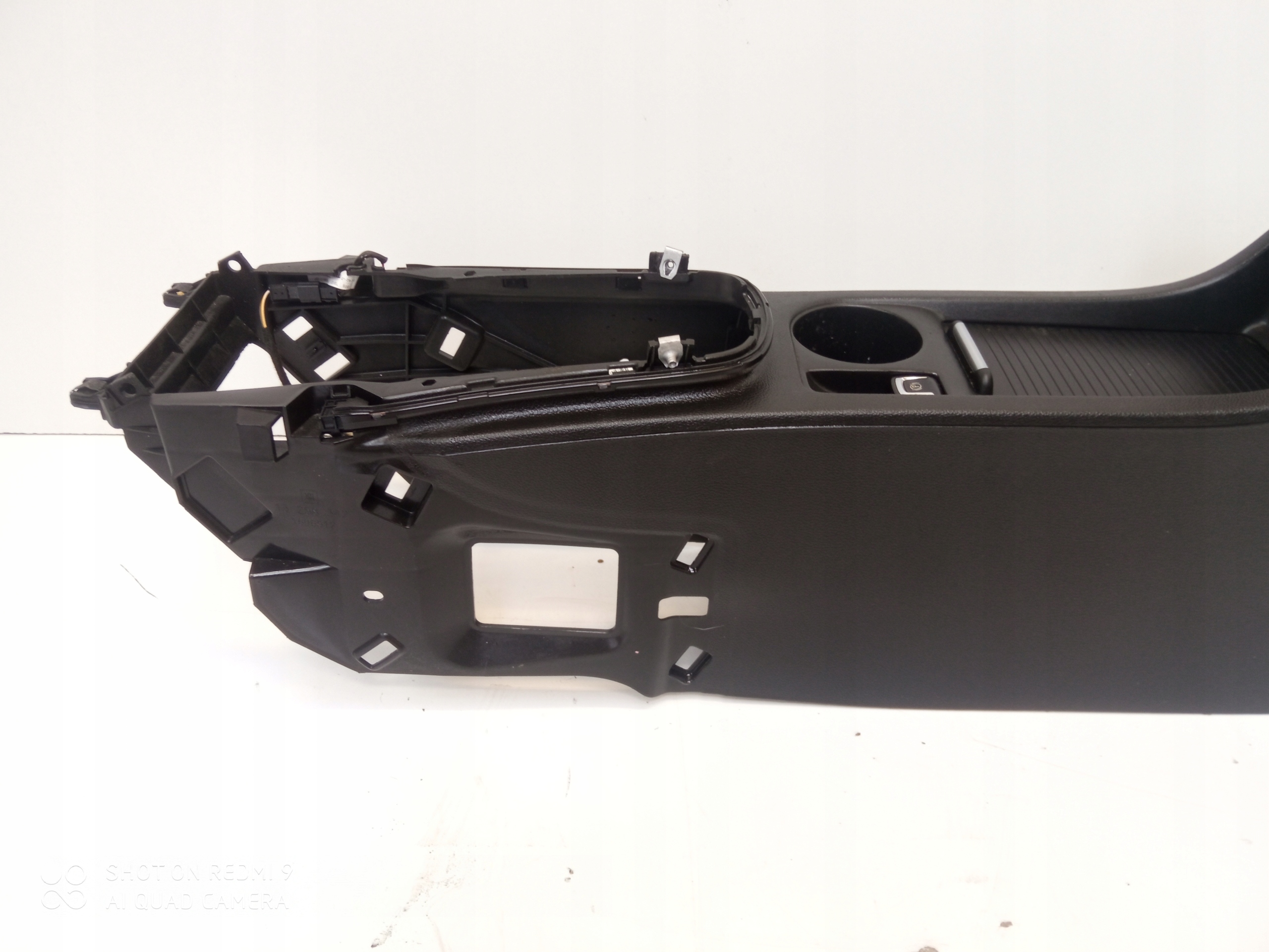 OPEL ASTRA J TUNEL central armrest leather EU