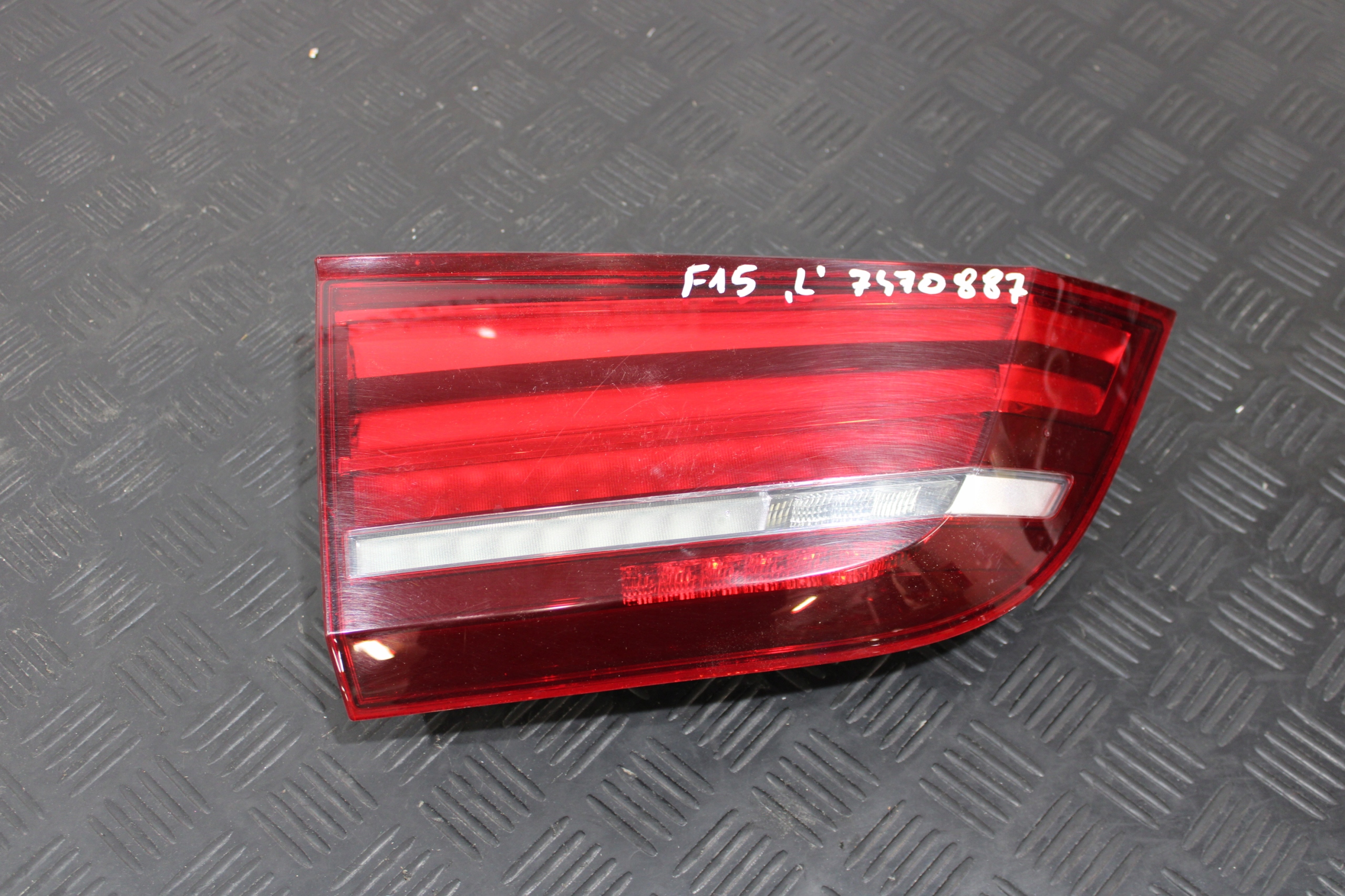 light left rear part left rear bonnet 7470887 BMW X5 F15