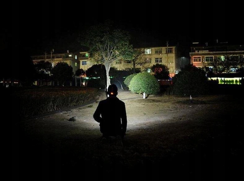 LATARKA CZOŁOWA 5x LED CREE LAMPKA CZOŁÓWKA BARDZO MOCNA ZESTAW 2X AKU Liczba trybów 4