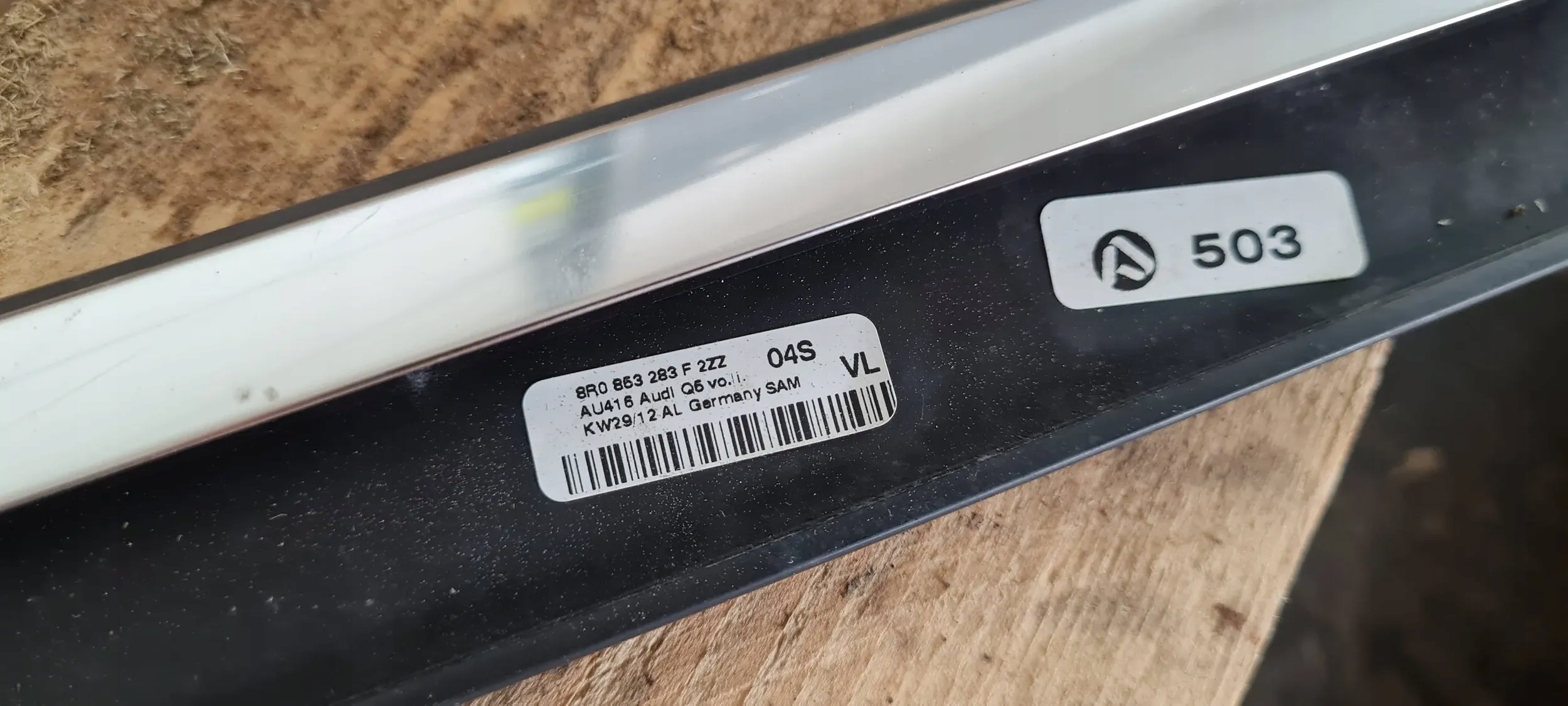 Q5 8R moulding door dust left left front CHROM 8R0853283F