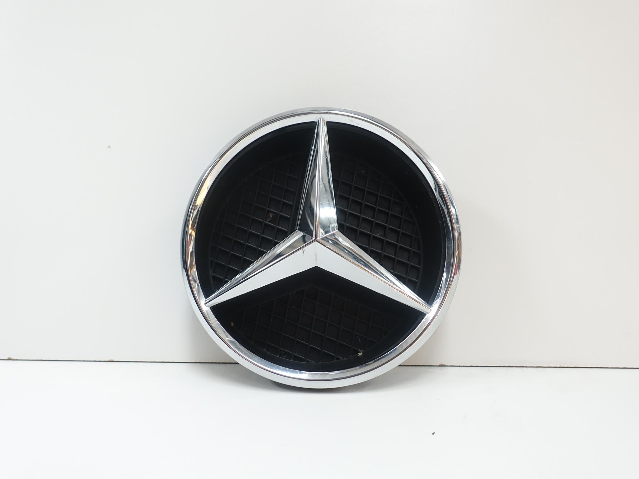 MERCEDES GRILL EMBLEMAT ZNACZEK LOGO GWIAZDA A0008880060 za 120 zł z