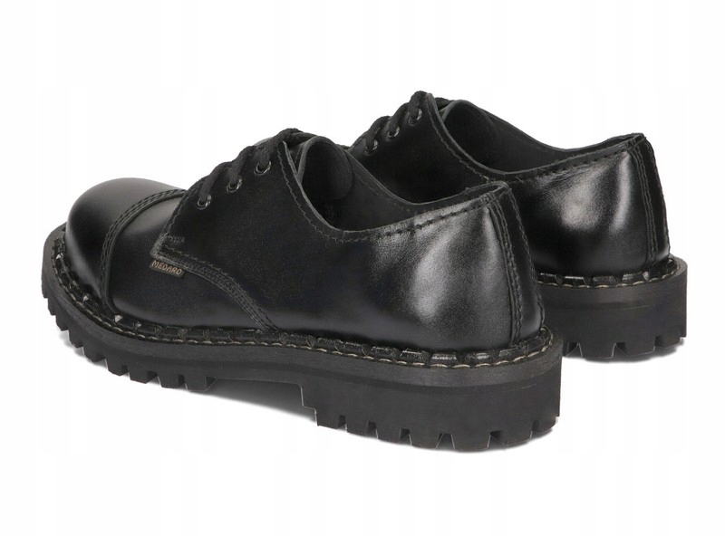 KULTOWE NISKIE GLANY STEELNOSE 066 CZARNY 41 Materiał wkładki tkanina