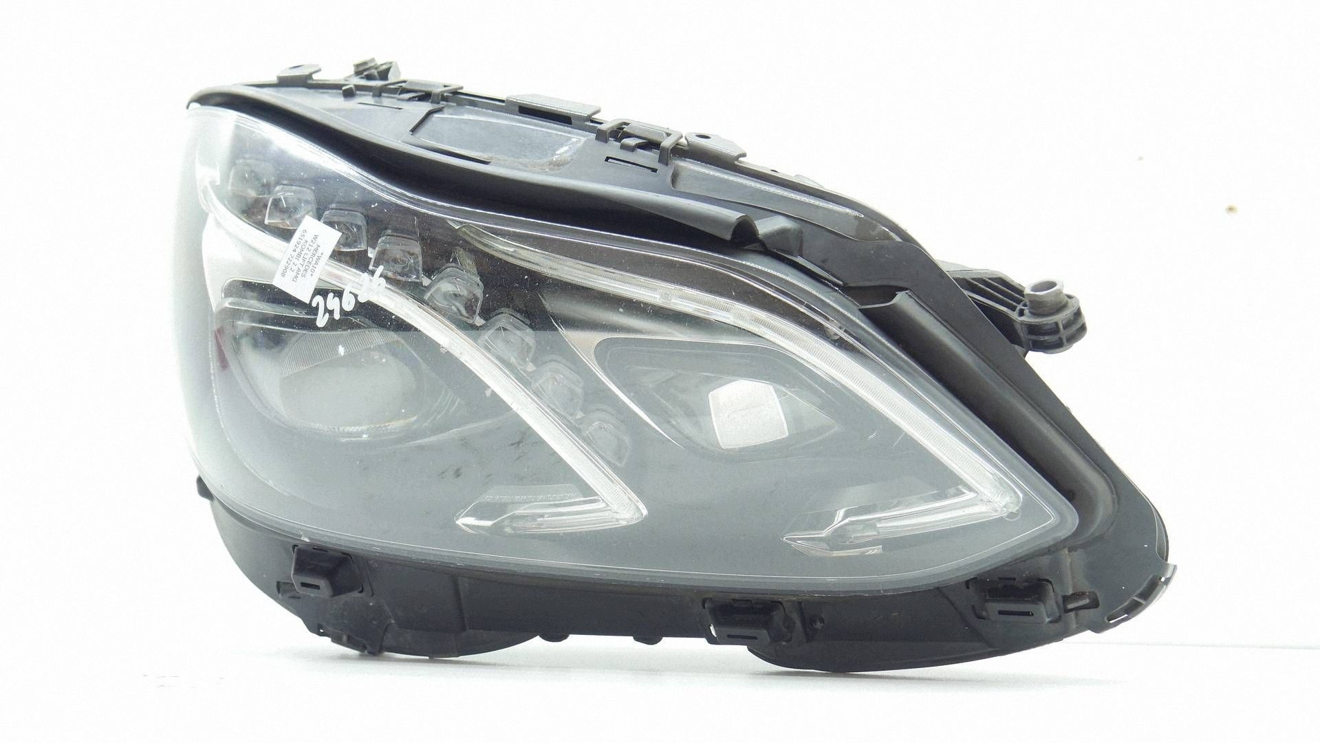 REFLEKTOR light right front front FULL LED ILS MERCEDES E W212 LIFT UK