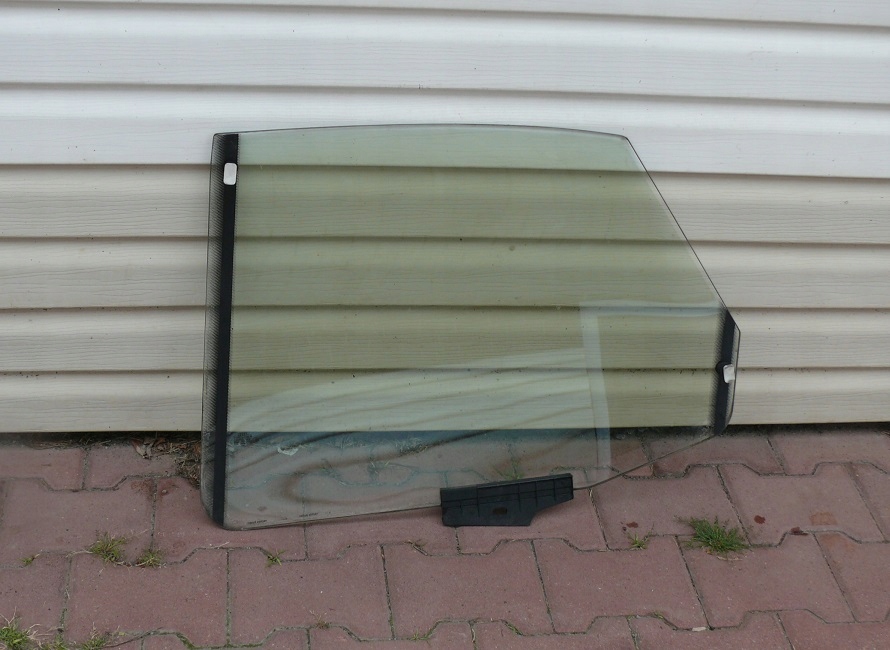 window side door right rear part PODWOJNA AUDI A8 D2 1995r. 94-98