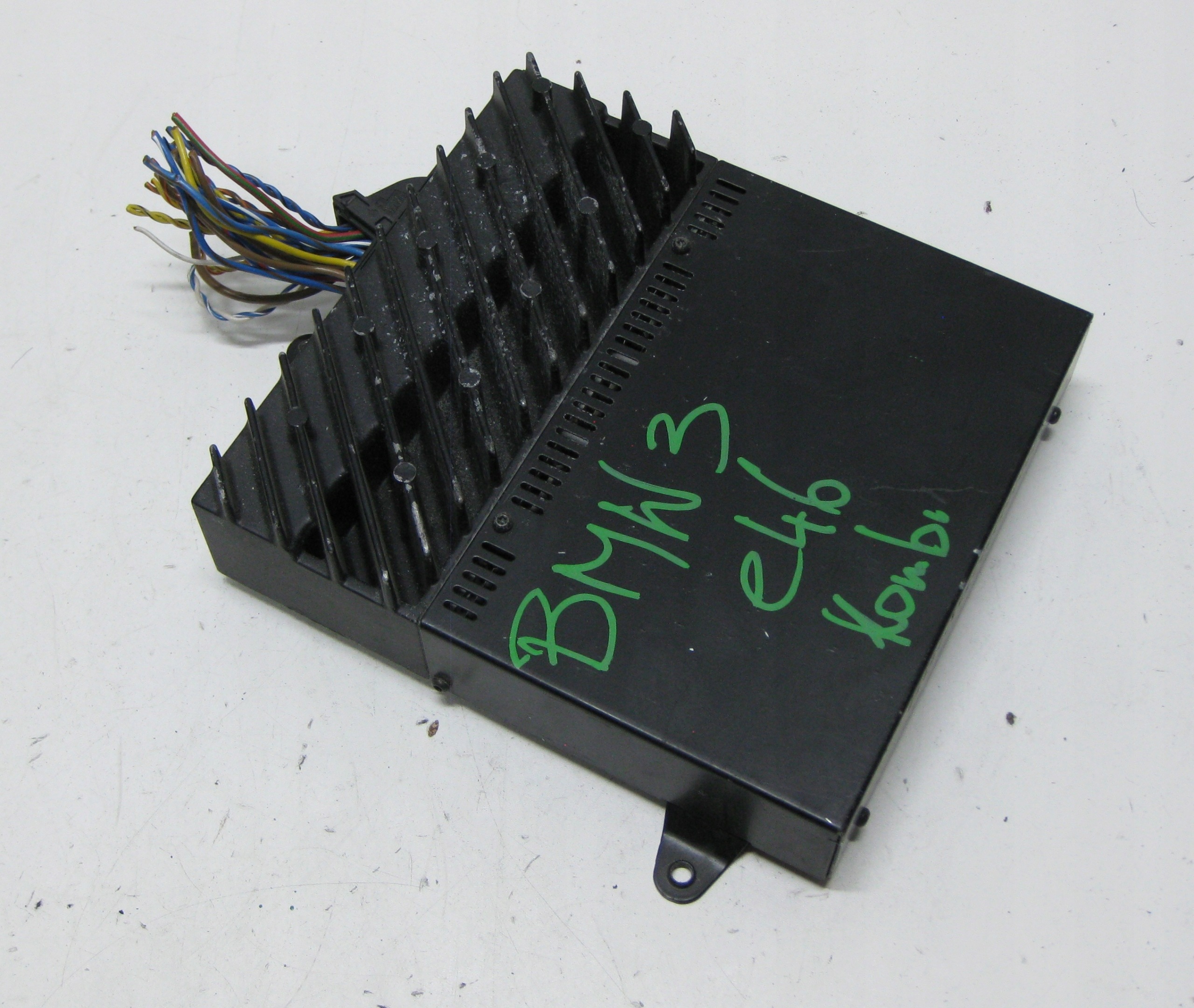 BMW 3 E46 AMPLIFICATORE AUDIO 086496053
