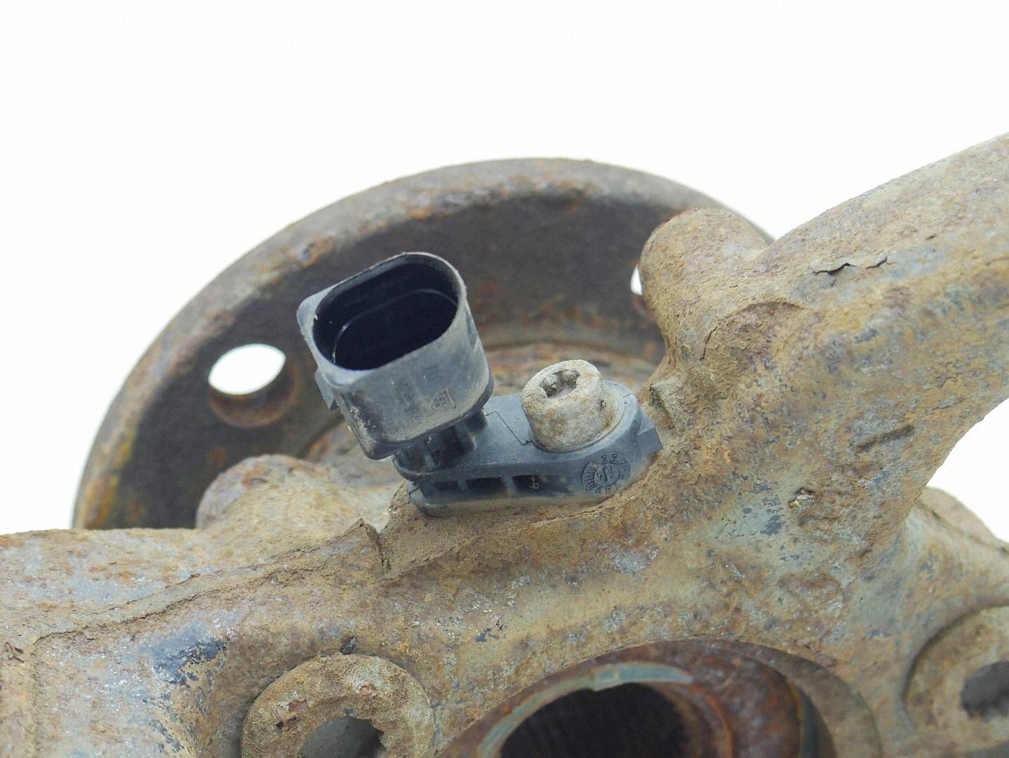 swing shock absorber McPherson right front AUDI Q3 8U 5N0413031AE