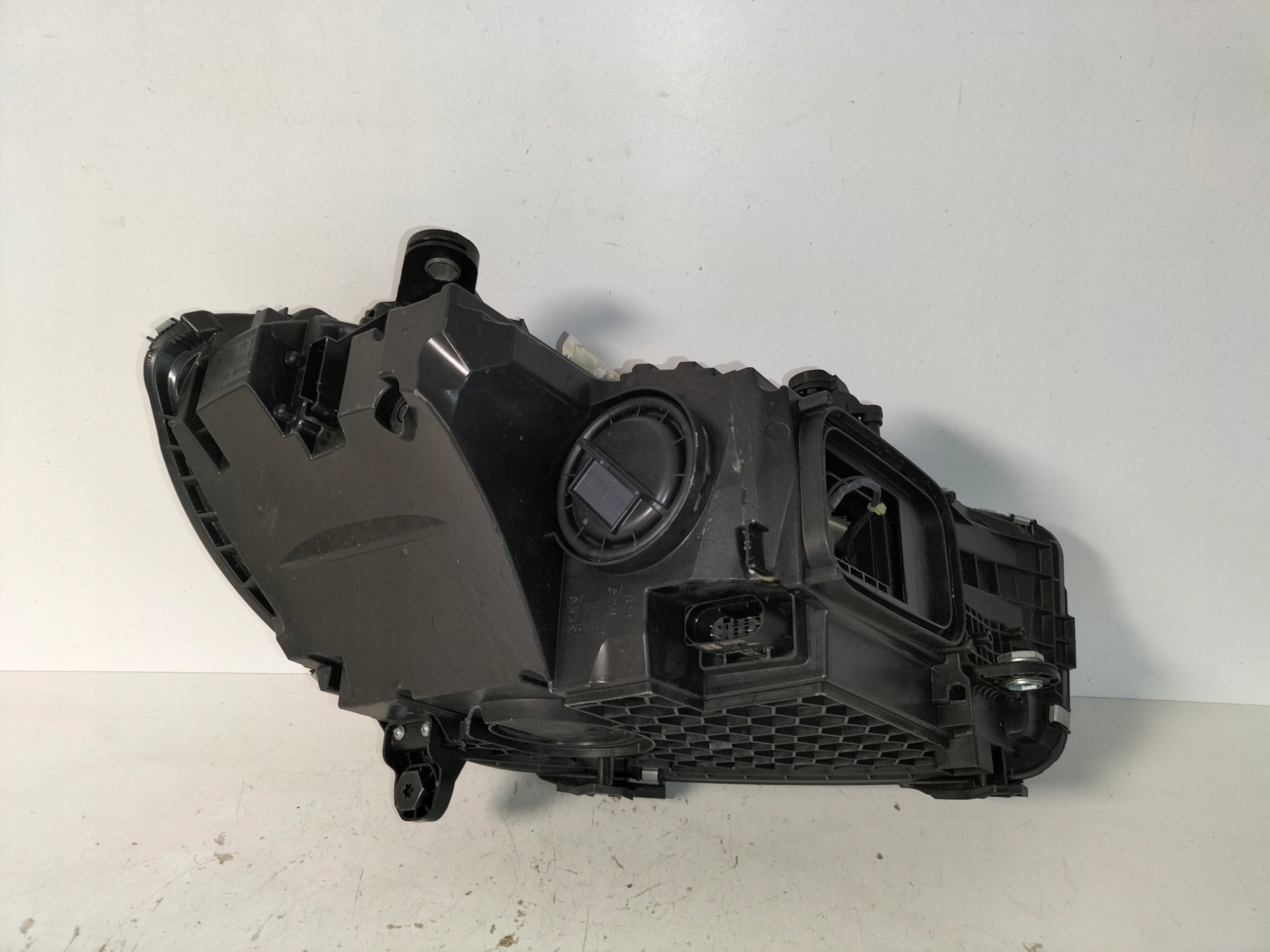 light front reflektor left MERCEDES C KLASA W206 21- FULL LED HIGH