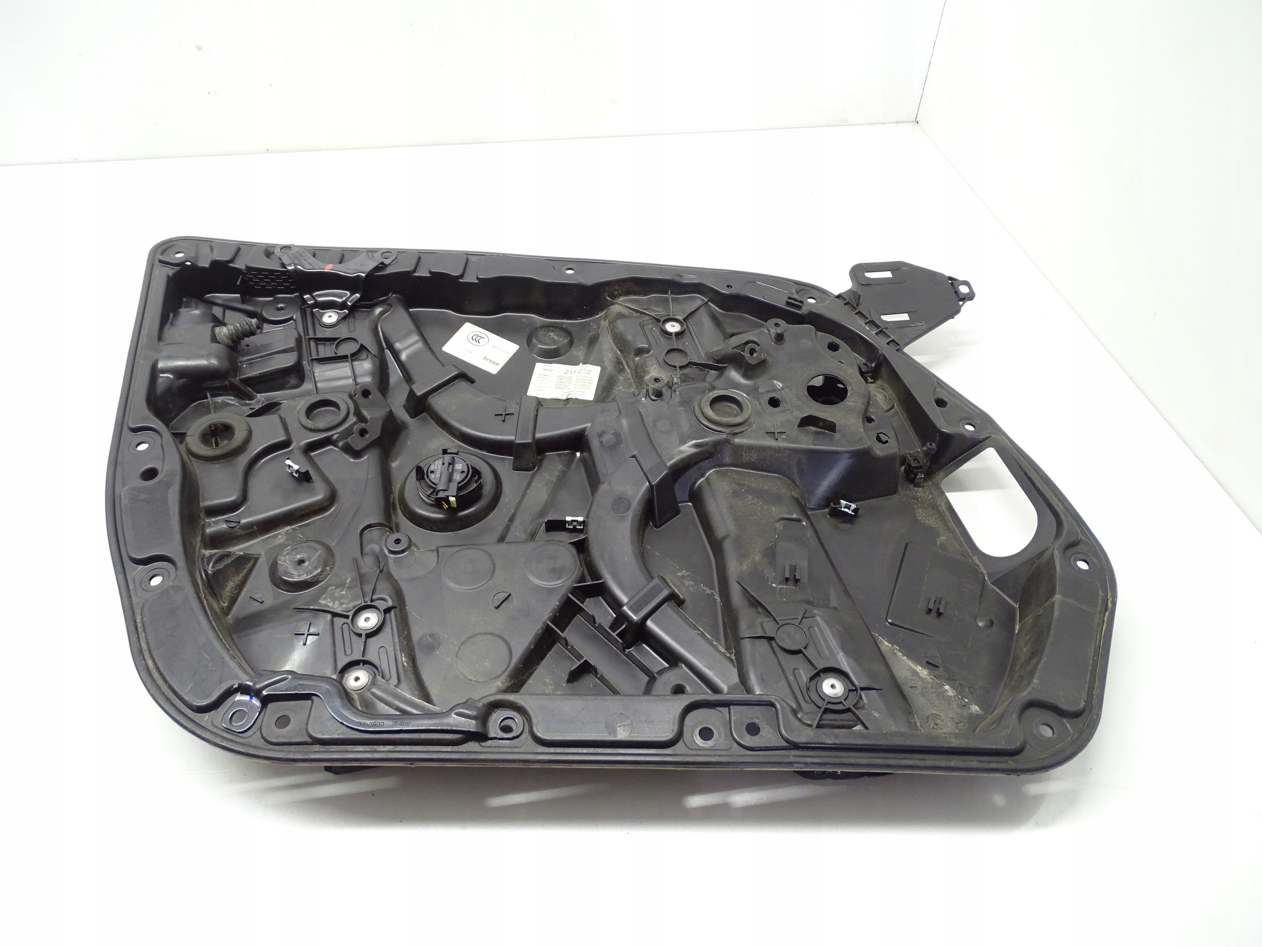 window regulator left front left front MERCEDES W205 A2057226100