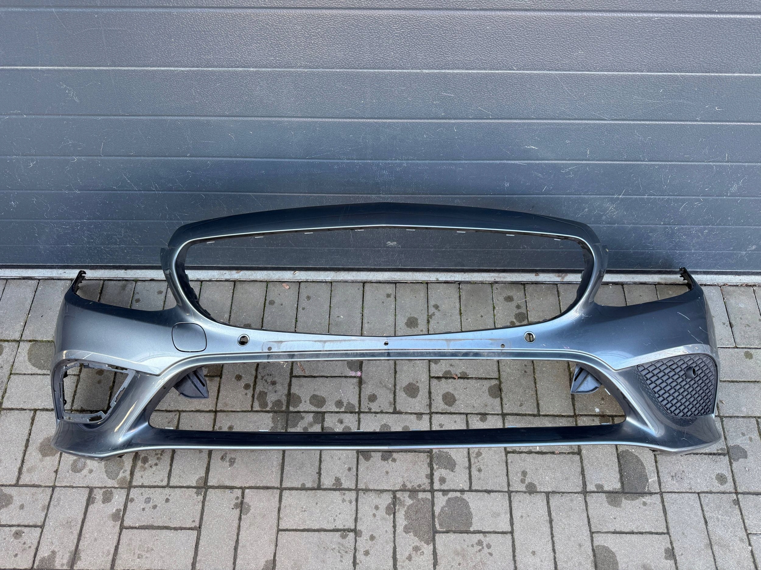 Mercedes C 205 18- Lift bumper front front