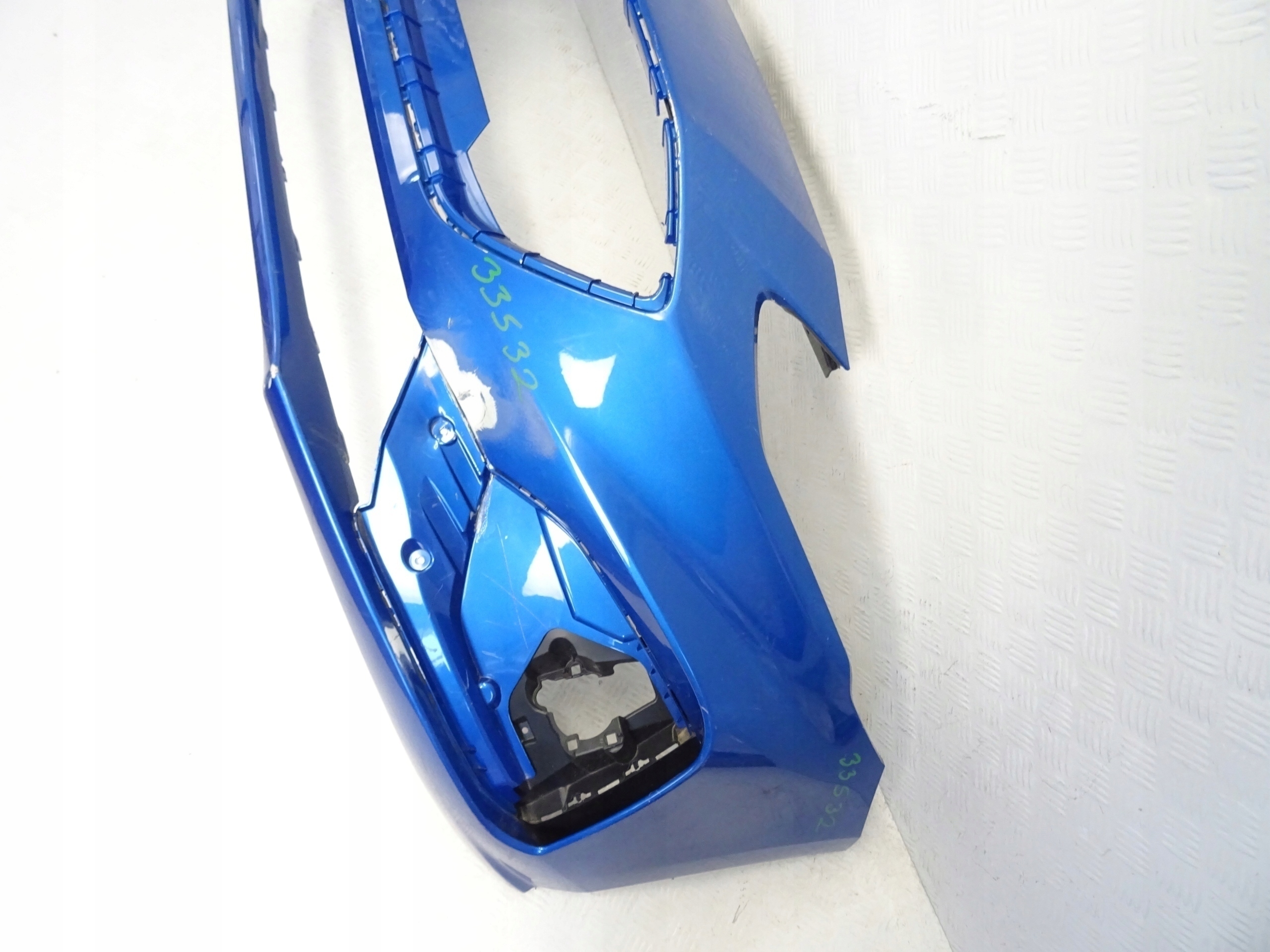 Ford Focus MK4 ST nárazník predok predný