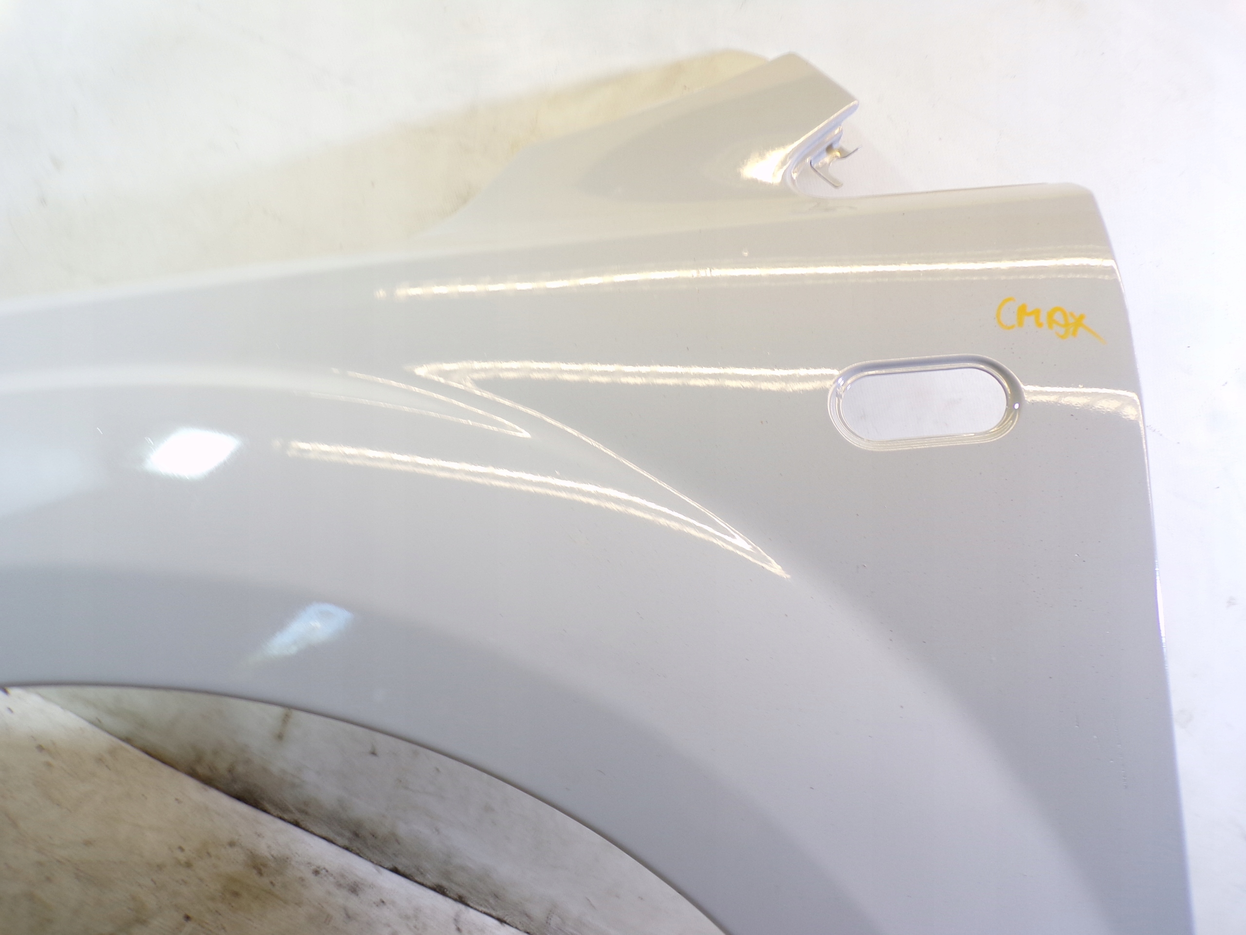 fender left front FORD C-MAC CMAX