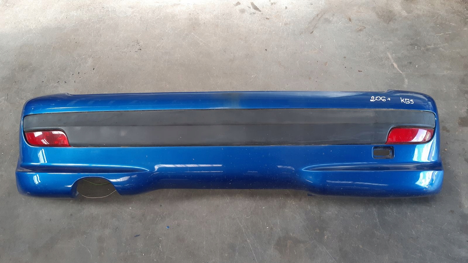 bumper rear part rear Peugeot 206+ plus 1,1 KGS