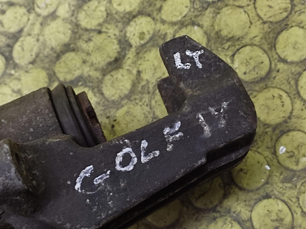 VW GOLF IV bremssattel bremse sattel brems- links heck