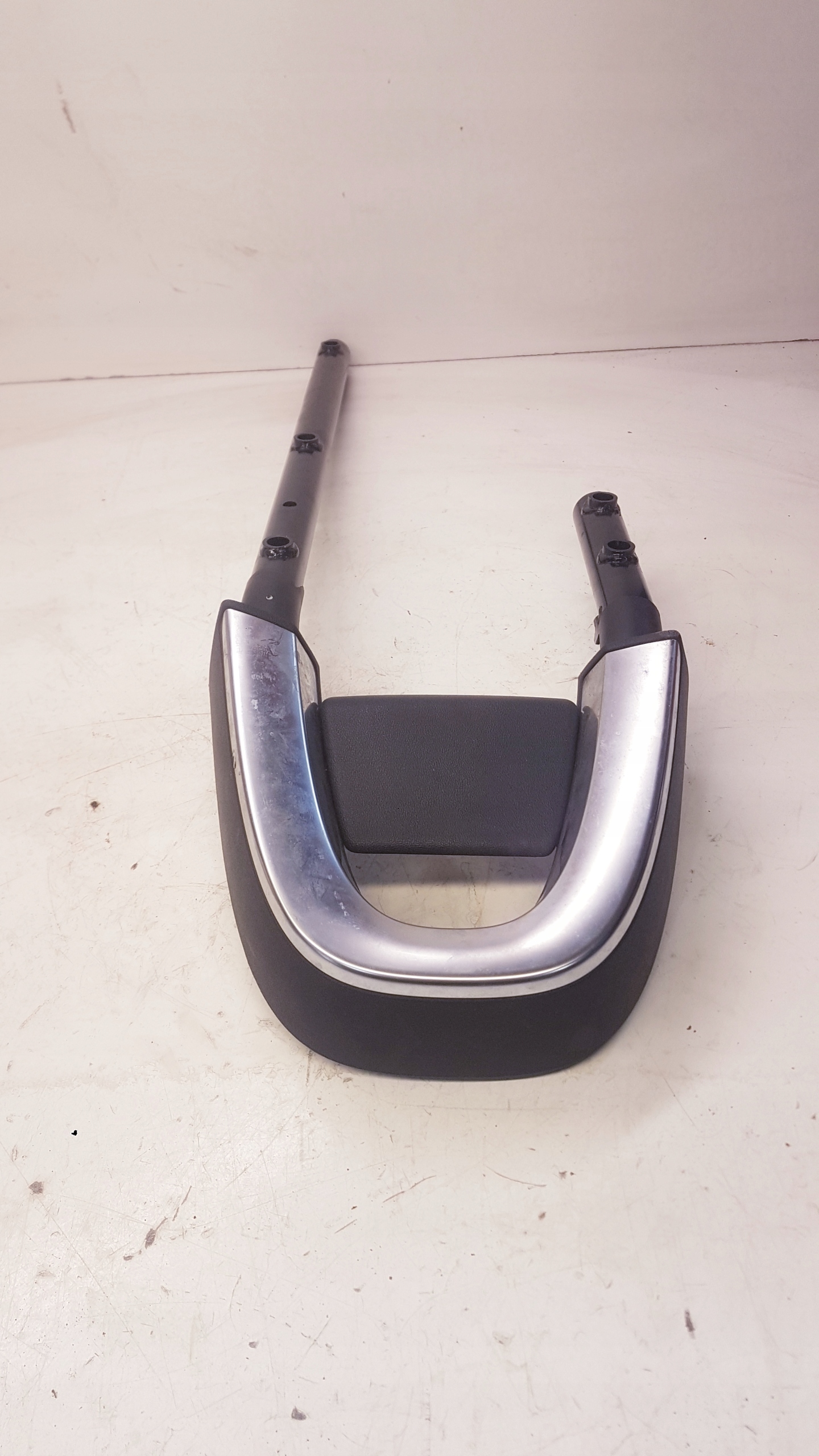 rest seat right rear part A3 8P CABRIO 8P788080D