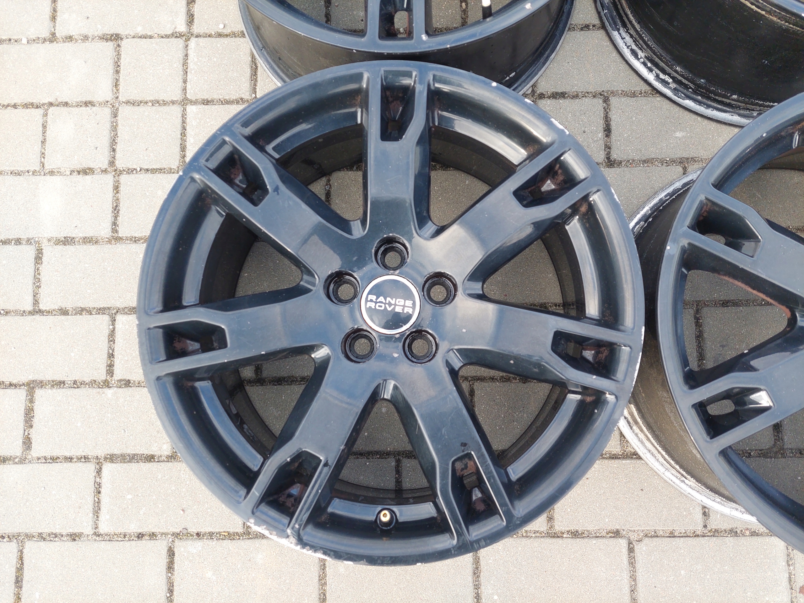 discs aluminium disc R 18 8J ET45 RANGE ROVER EVOQUE L538