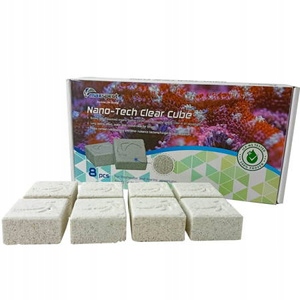 Maxspect Nano-Tech Clear Cube (8 sztuk) krystalizuje wodę